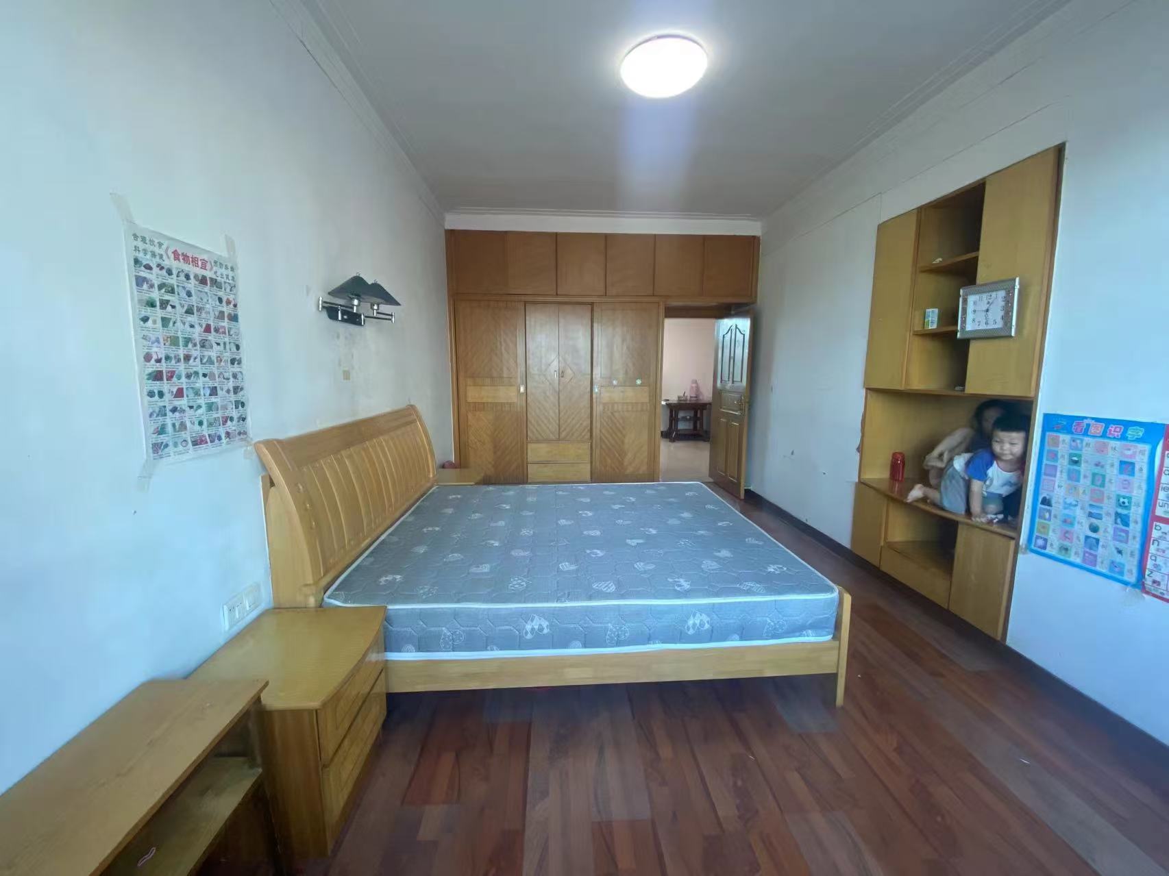 自来水公司家属楼（春檀路）  3室2厅1卫    1100.0元/月室内图