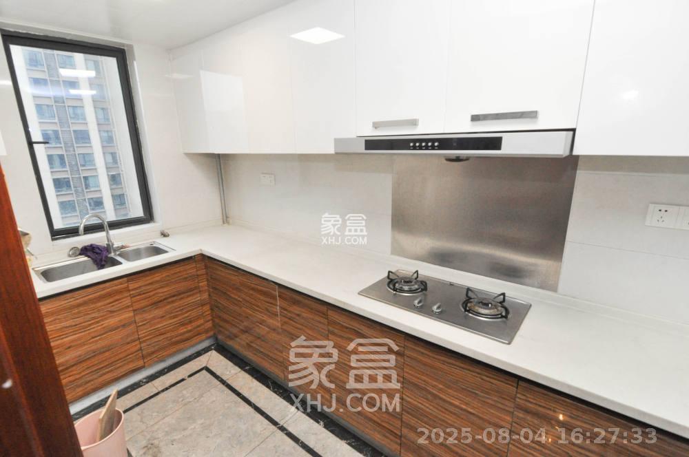 中海梅溪湖壹号  3室2厅2卫    3500.0元/月 中海梅溪湖壹号  3室2厅2卫    3500.0元/月室内图