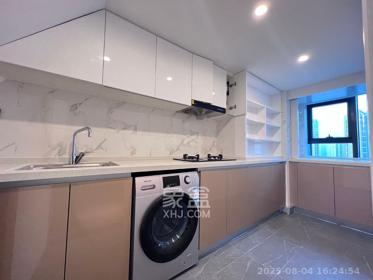 达美寰宇中心  2室2厅1卫    4388.0元/月 达美寰宇中心  2室2厅1卫    4388.0元/月室内图