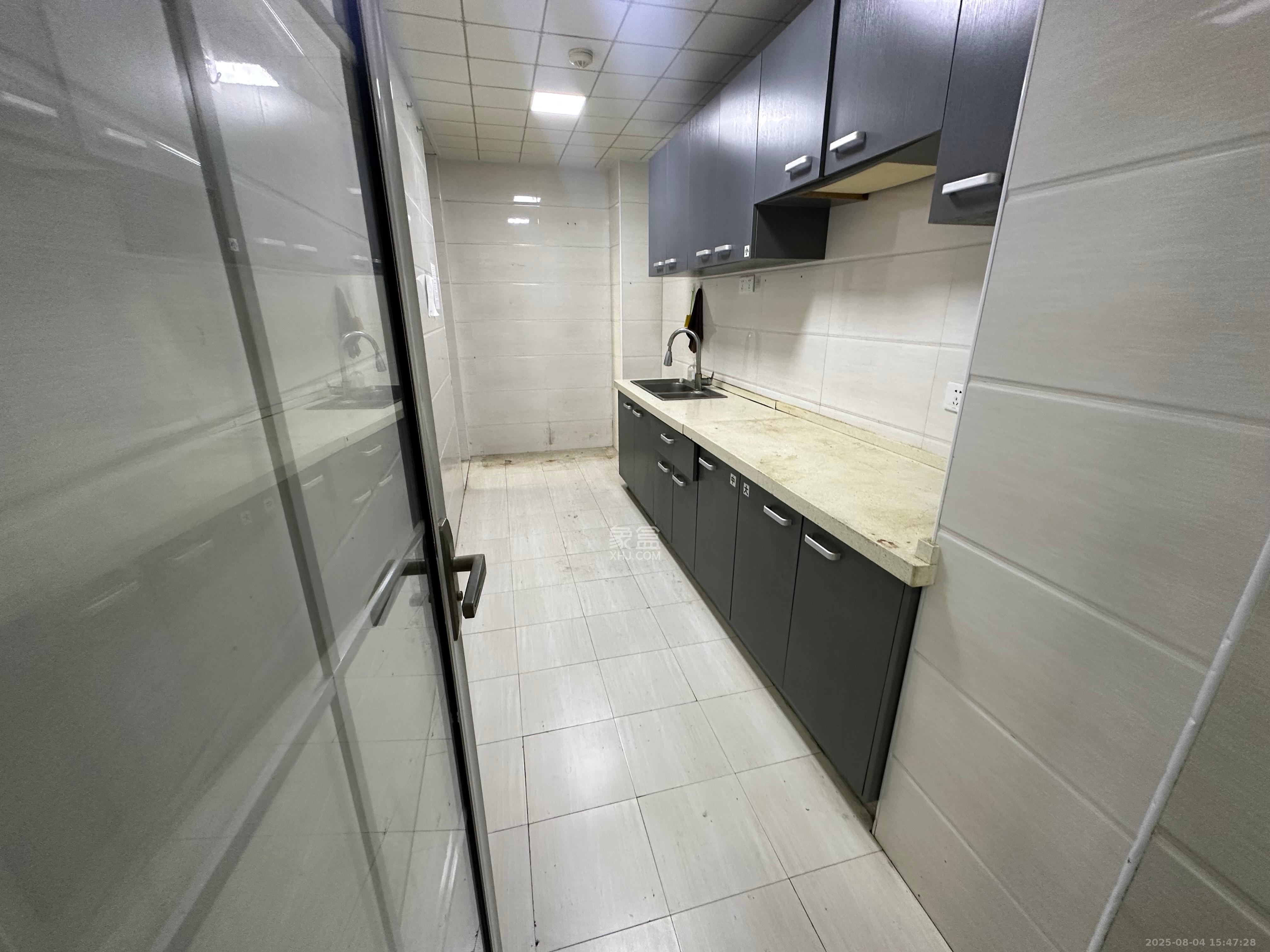 北辰三角洲E4区  3室1厅1卫    3000.0元/月 北辰三角洲E4区  3室1厅1卫    3000.0元/月室内图