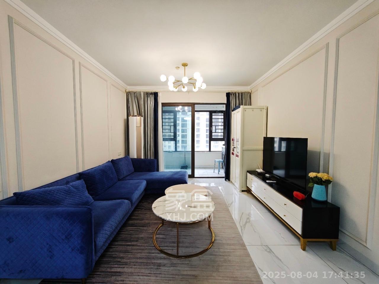 卓越浅水湾  3室2厅2卫    2700.0元/月 卓越浅水湾  3室2厅2卫    2700.0元/月室内图