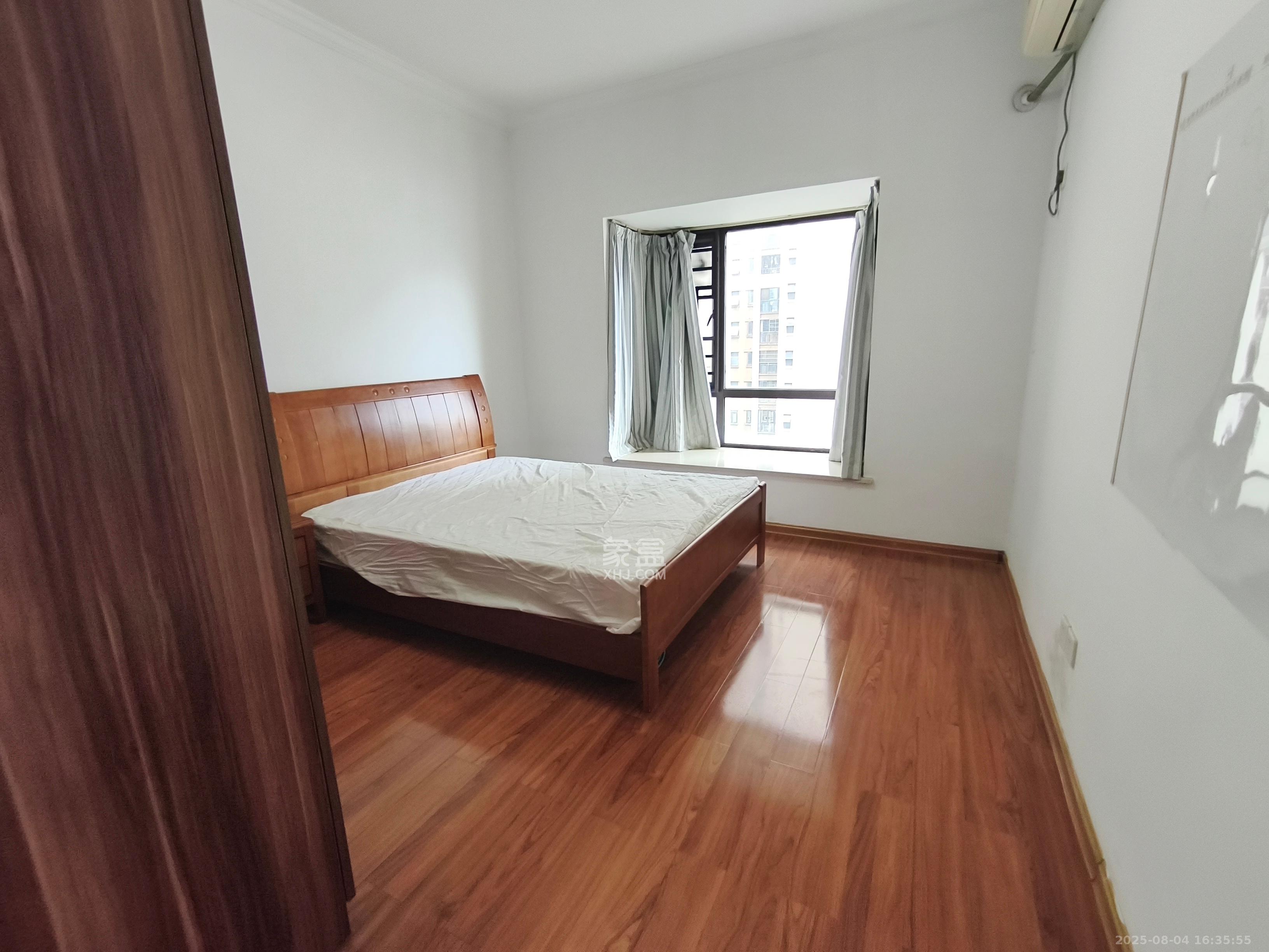 旭辉藏郡(藏郡、旭湘华府) 3室2厅1卫 2400.0元/月 旭辉藏郡(藏郡、旭湘华府) 3室2厅1卫 2400.0元/月室内图