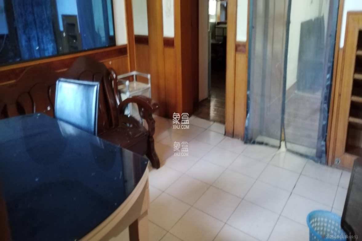 三印宿舍  3室1厅1卫    1200.0元/月 三印宿舍  3室1厅1卫    1200.0元/月室内图