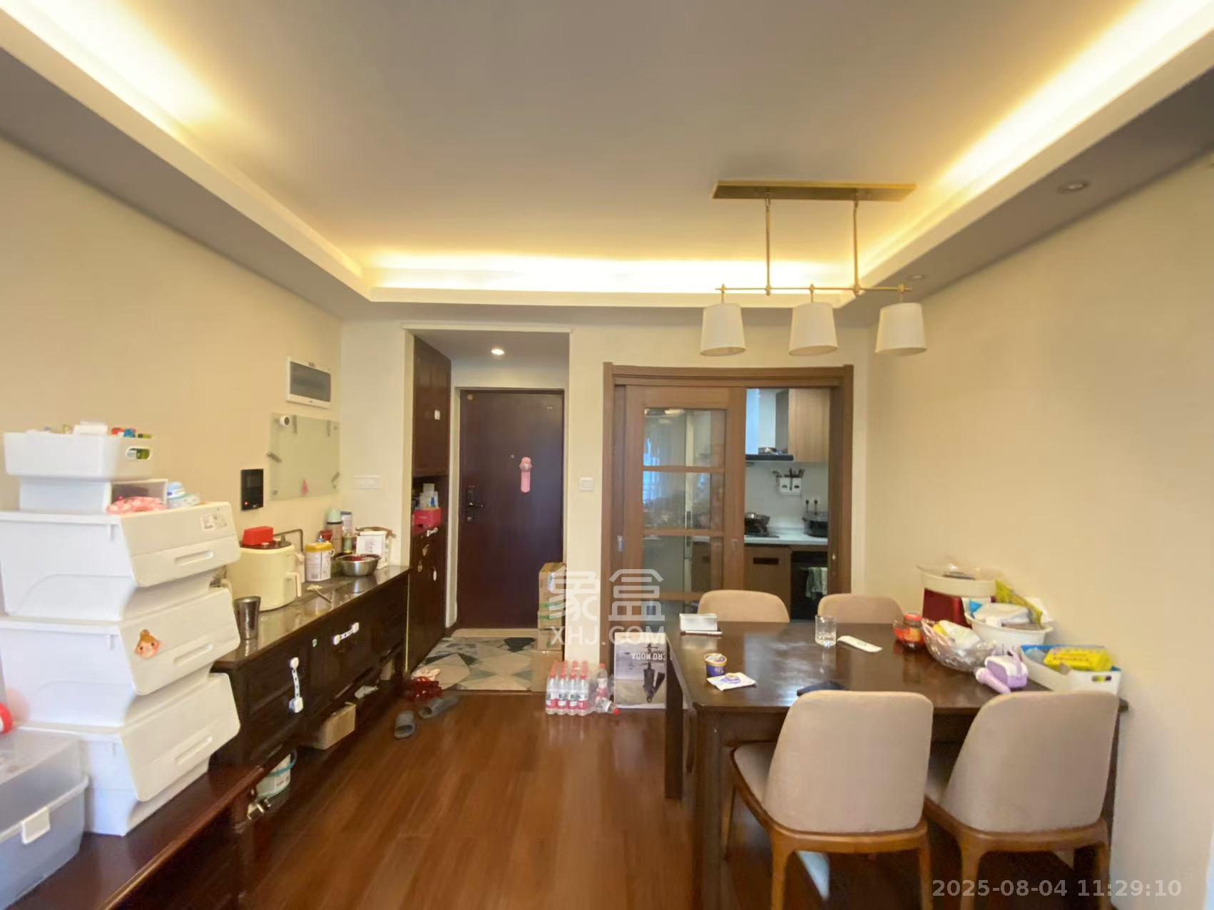 万科白鹭郡  3室2厅1卫    3000.0元/月 万科白鹭郡  3室2厅1卫    3000.0元/月室内图