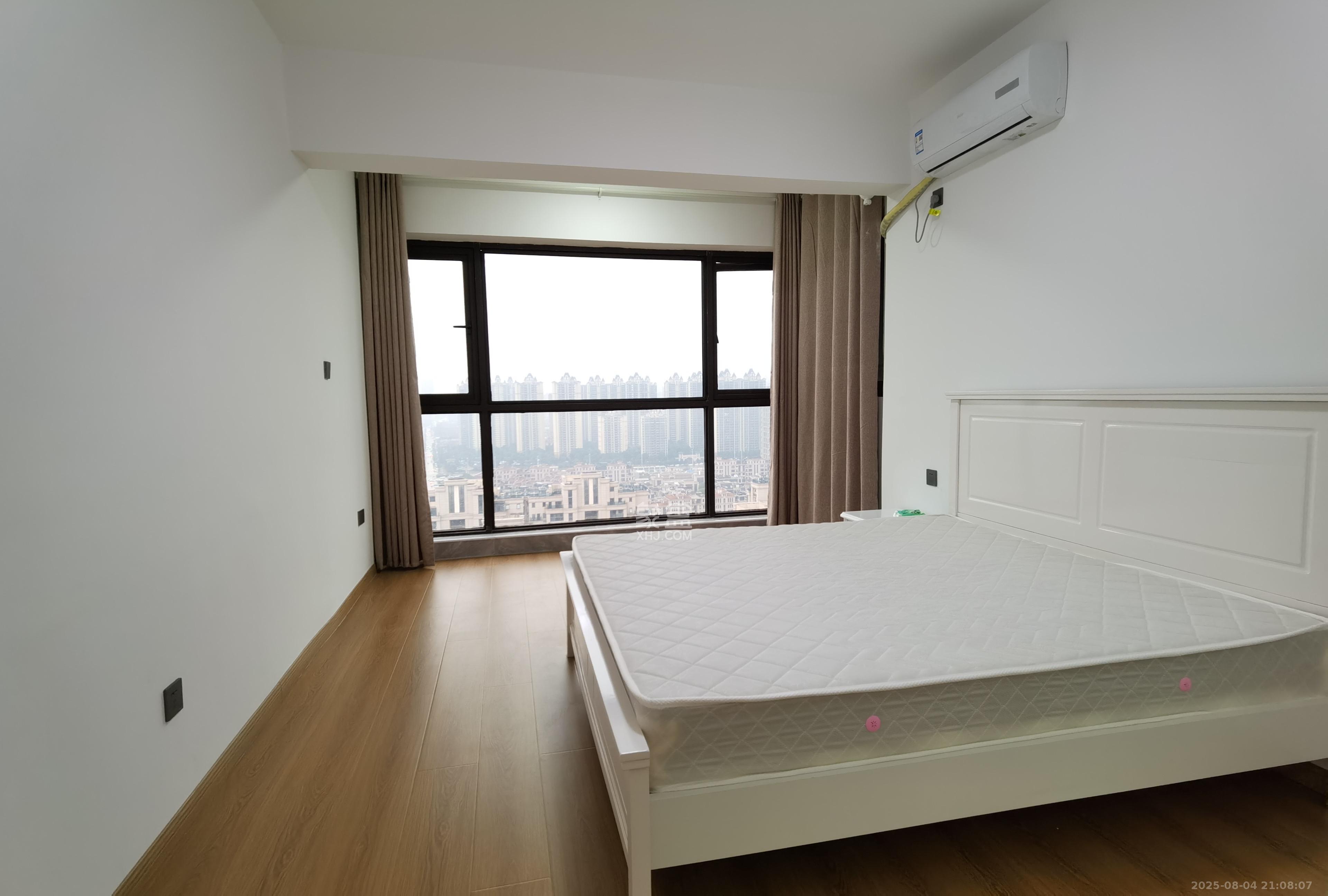 明昇壹城（明昇时代广场）二期  3室2厅2卫    3000.0元/月室内图