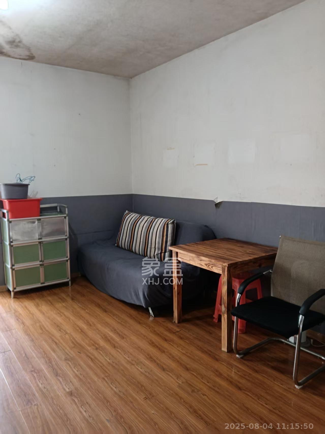 开源鑫景 1室1厅1卫 1000.0元/月 开源鑫景 1室1厅1卫 1000.0元/月室内图