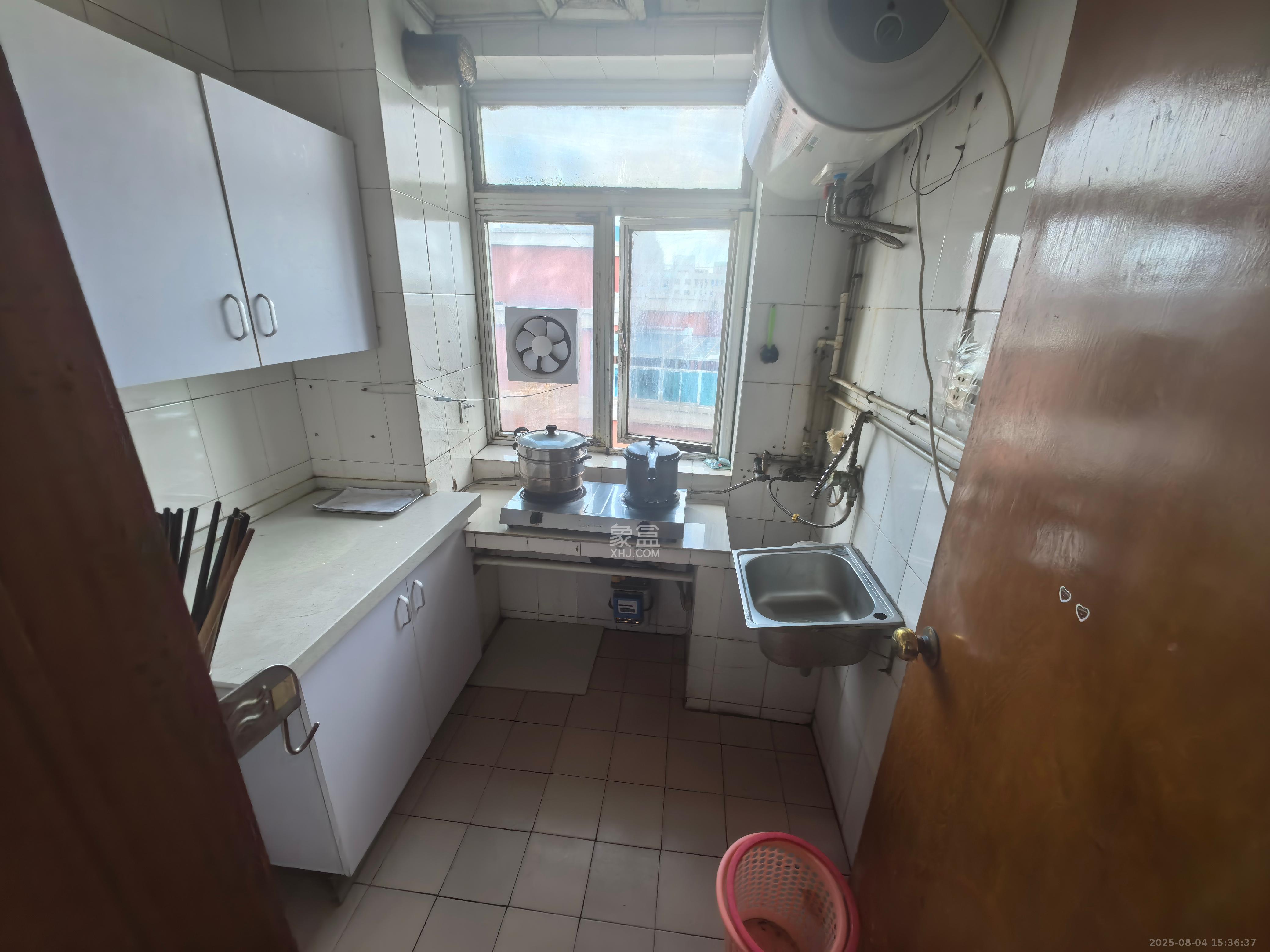 展览馆科协宿舍 2室2厅1卫 1600.0元/月 展览馆科协宿舍 2室2厅1卫 1600.0元/月室内图