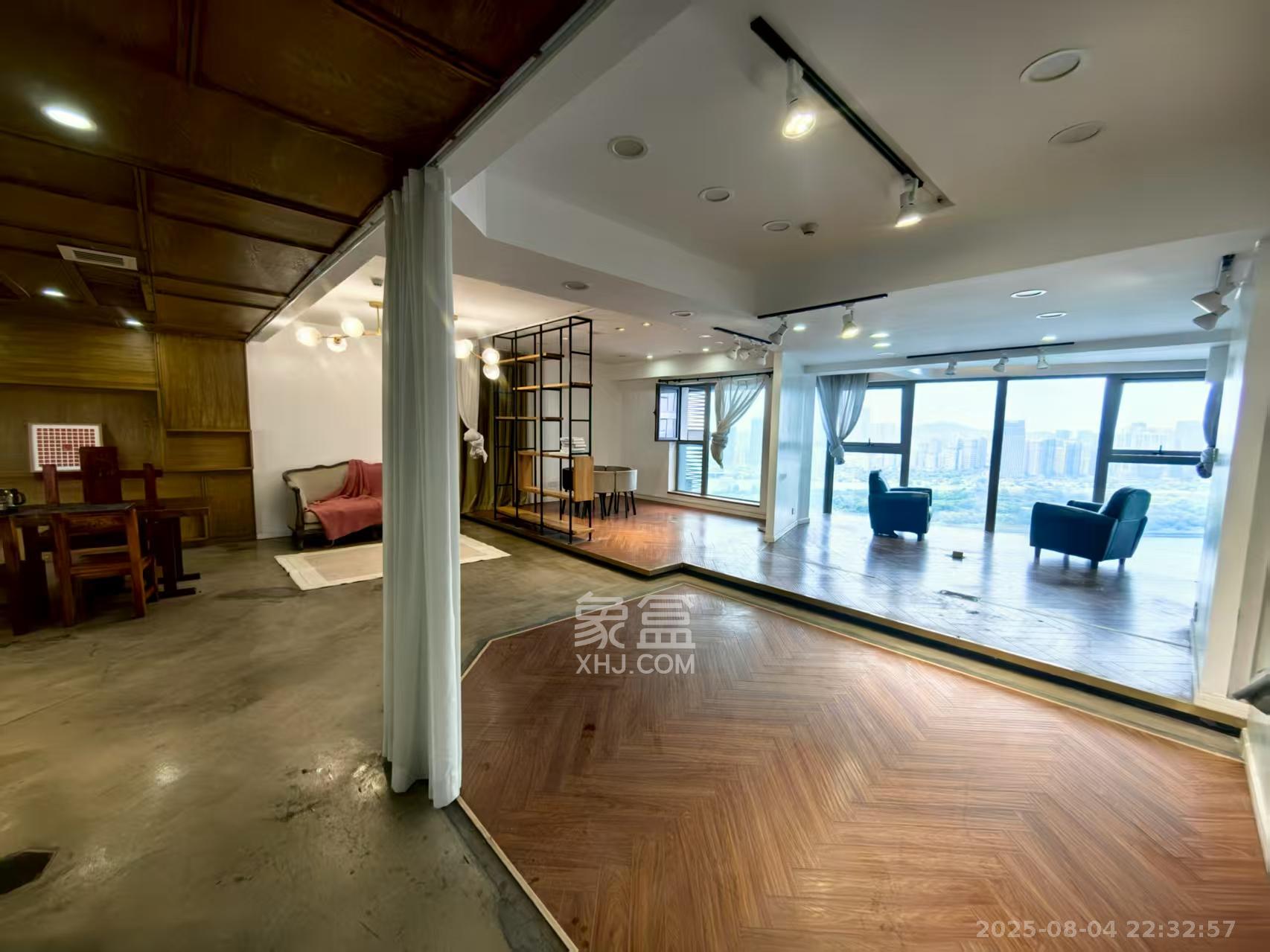 潮宗御苑 4室2厅2卫 7000.0元/月 潮宗御苑 4室2厅2卫 7000.0元/月室内图