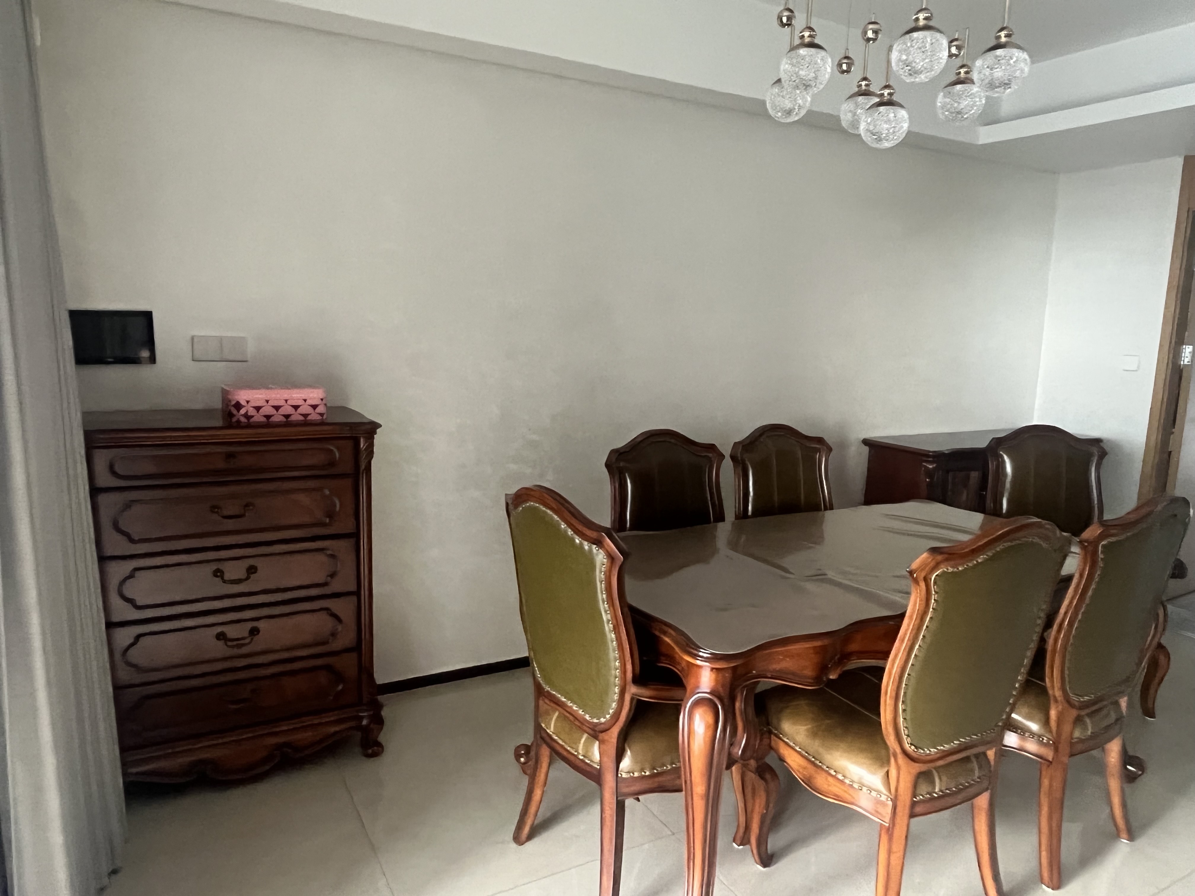 华润中心二期东悦府 4室2厅3卫 620.0万 华润中心二期东悦府 4室2厅3卫 620.0万客厅