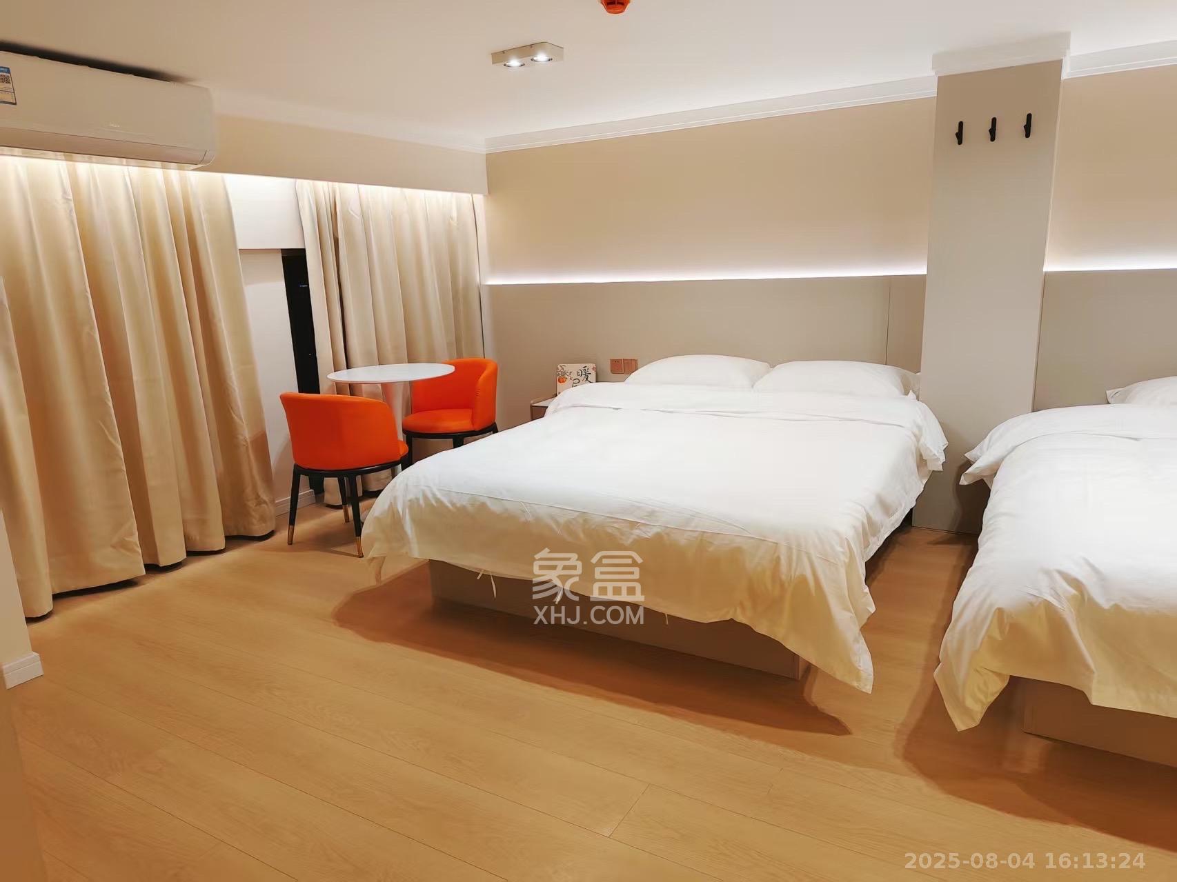 九玺铭城(九玺华府) 1室1厅1卫 2600.0元/月 九玺铭城(九玺华府) 1室1厅1卫 2600.0元/月室内图