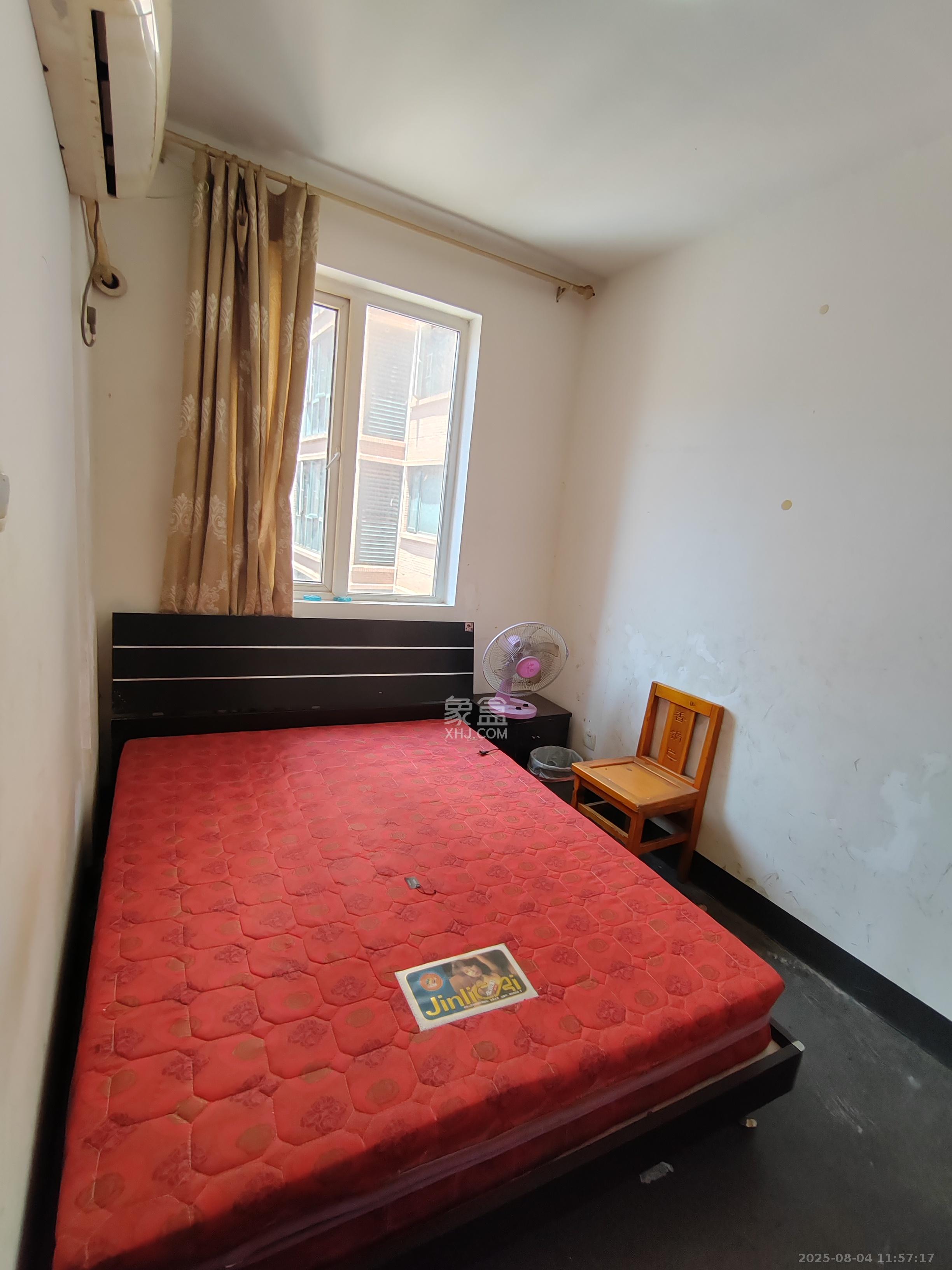 丽发新城 2室2厅1卫 1100.0元/月 丽发新城 2室2厅1卫 1100.0元/月室内图