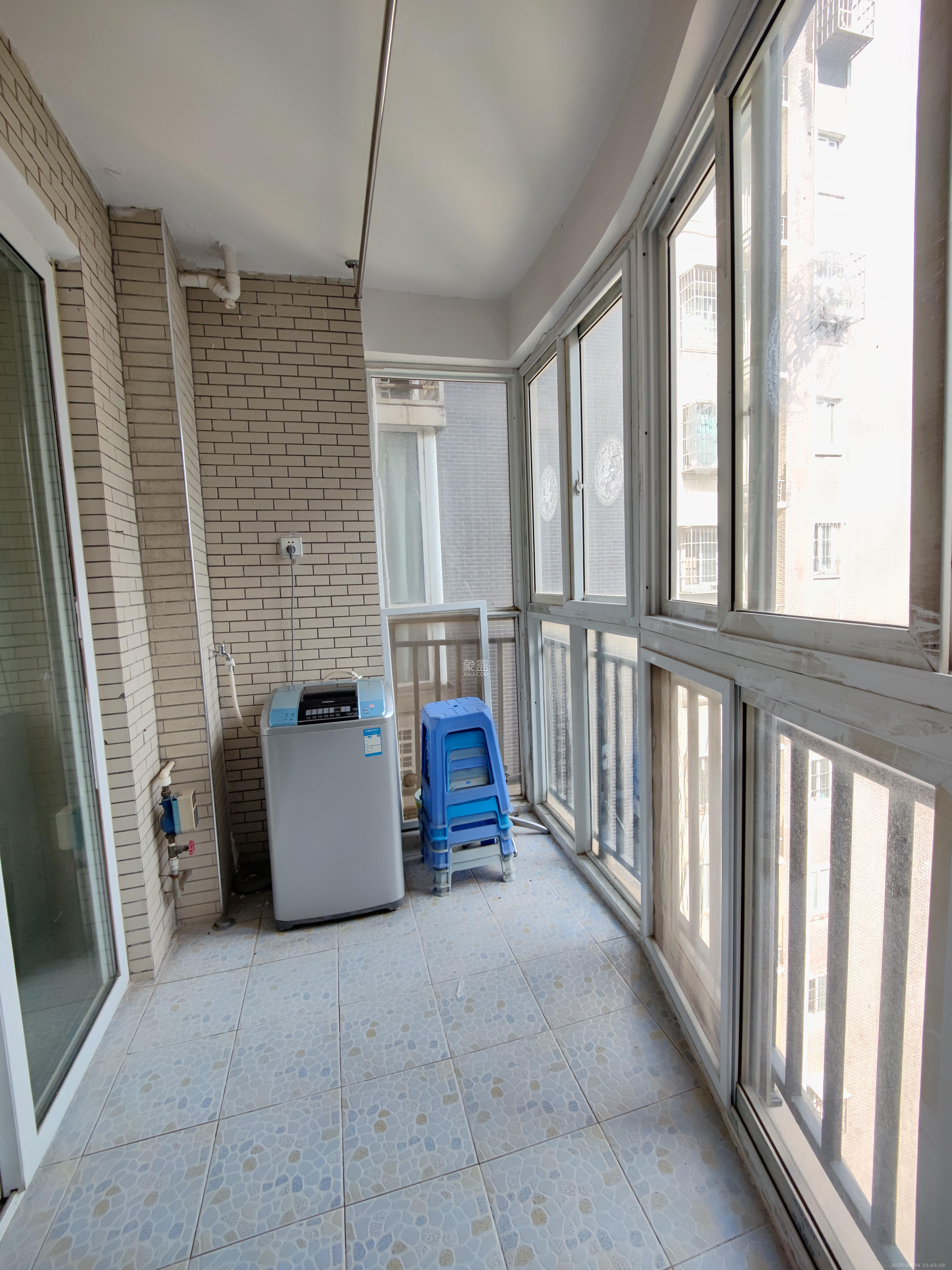 世景华庭 2室2厅1卫 1500.0元/月 世景华庭 2室2厅1卫 1500.0元/月室内图