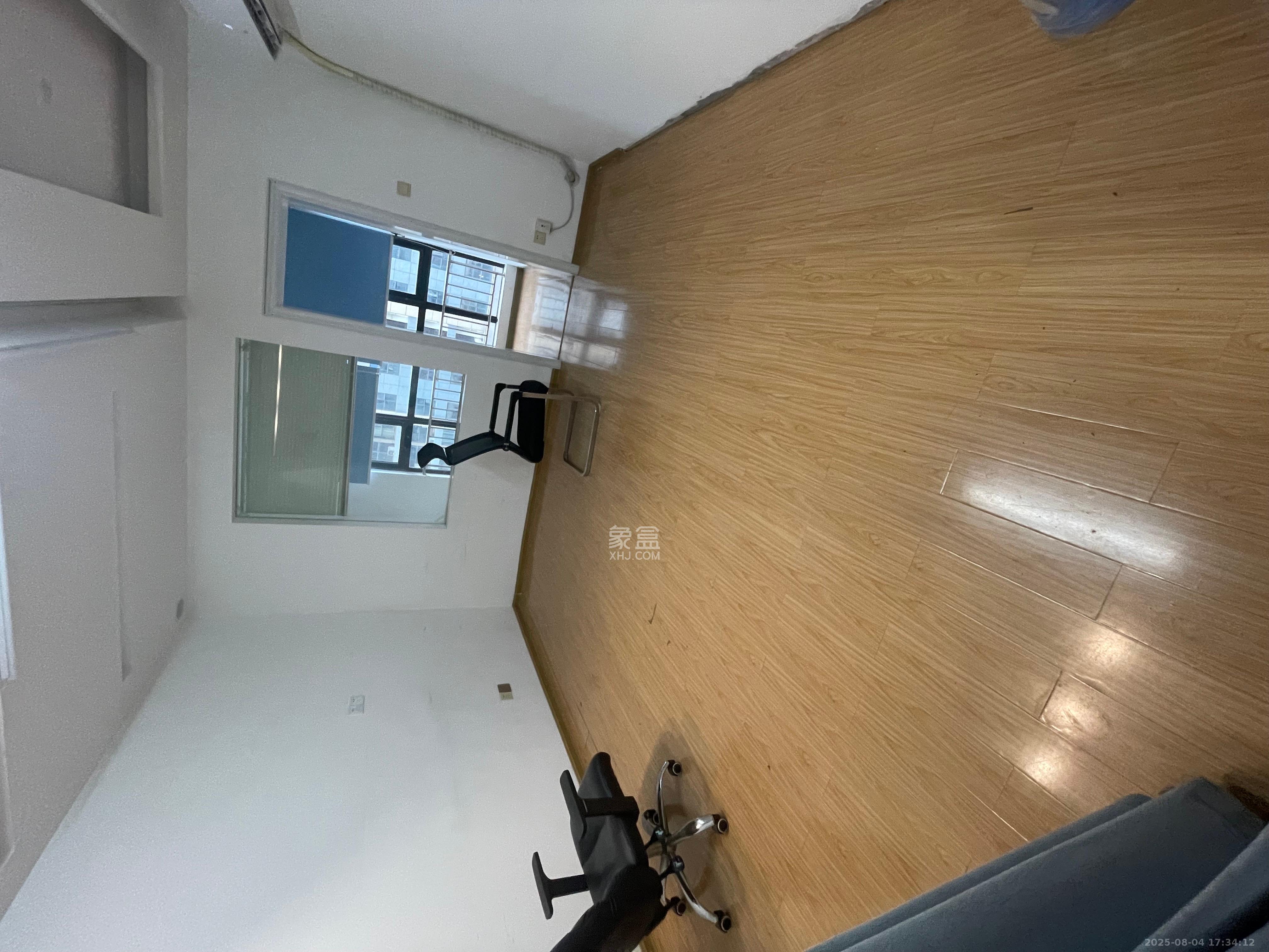 德思勤城市广场（宝格丽公寓）   50.0㎡      2300.0元/月