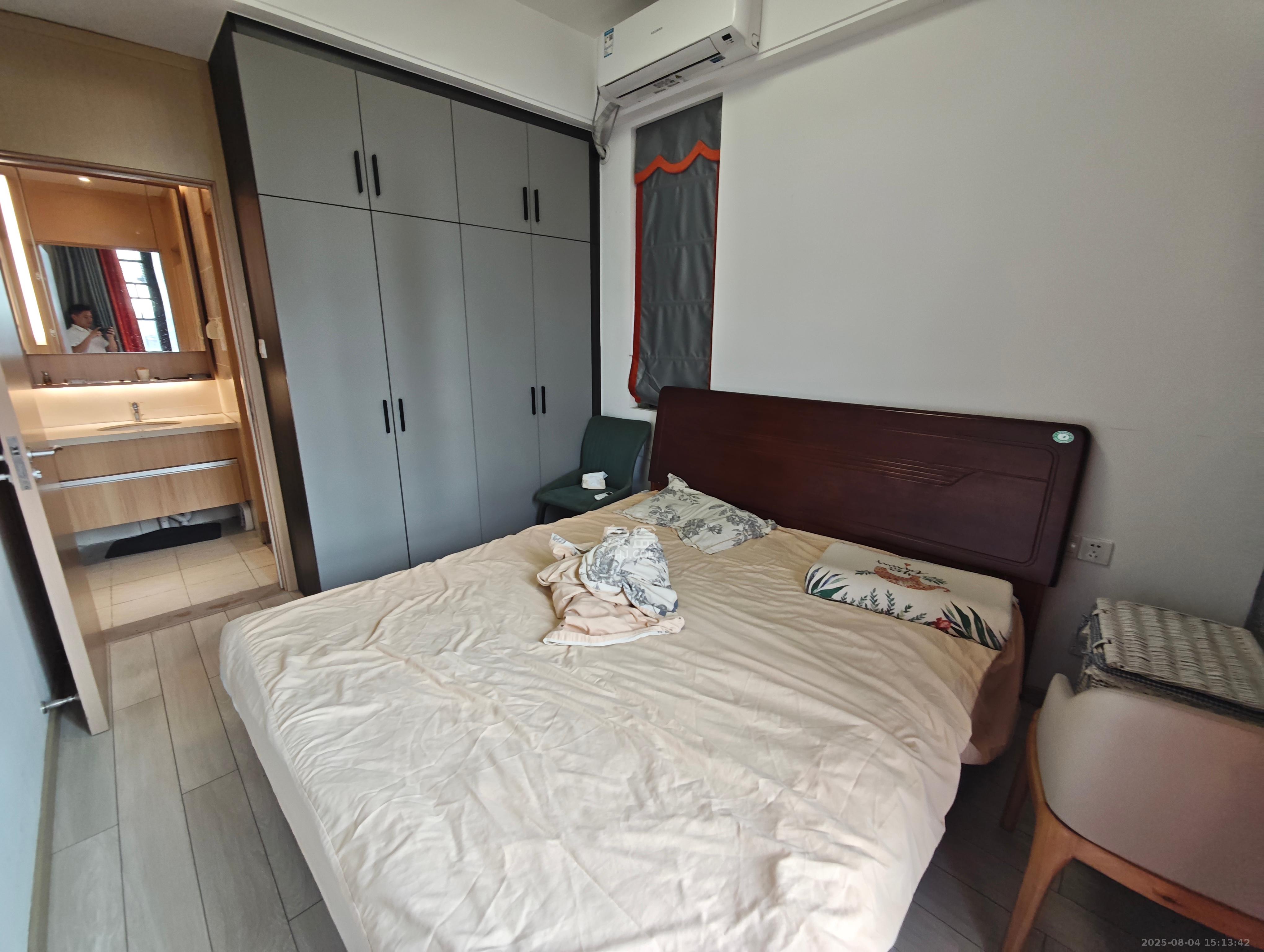 启迪协信中心 2室2厅1卫 2400.0元/月 启迪协信中心 2室2厅1卫 2400.0元/月室内图