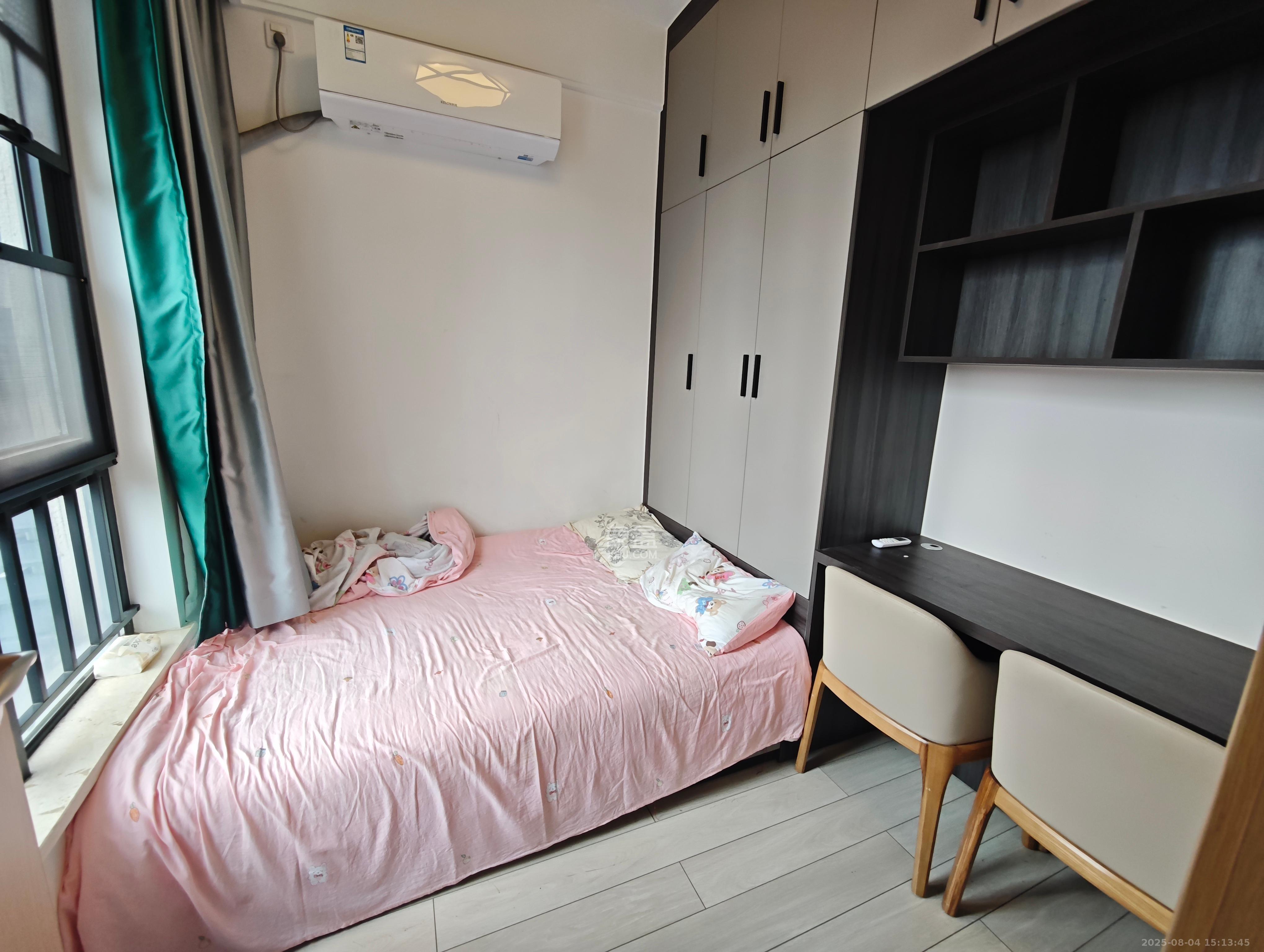 启迪协信中心 2室2厅1卫 2400.0元/月 启迪协信中心 2室2厅1卫 2400.0元/月室内图