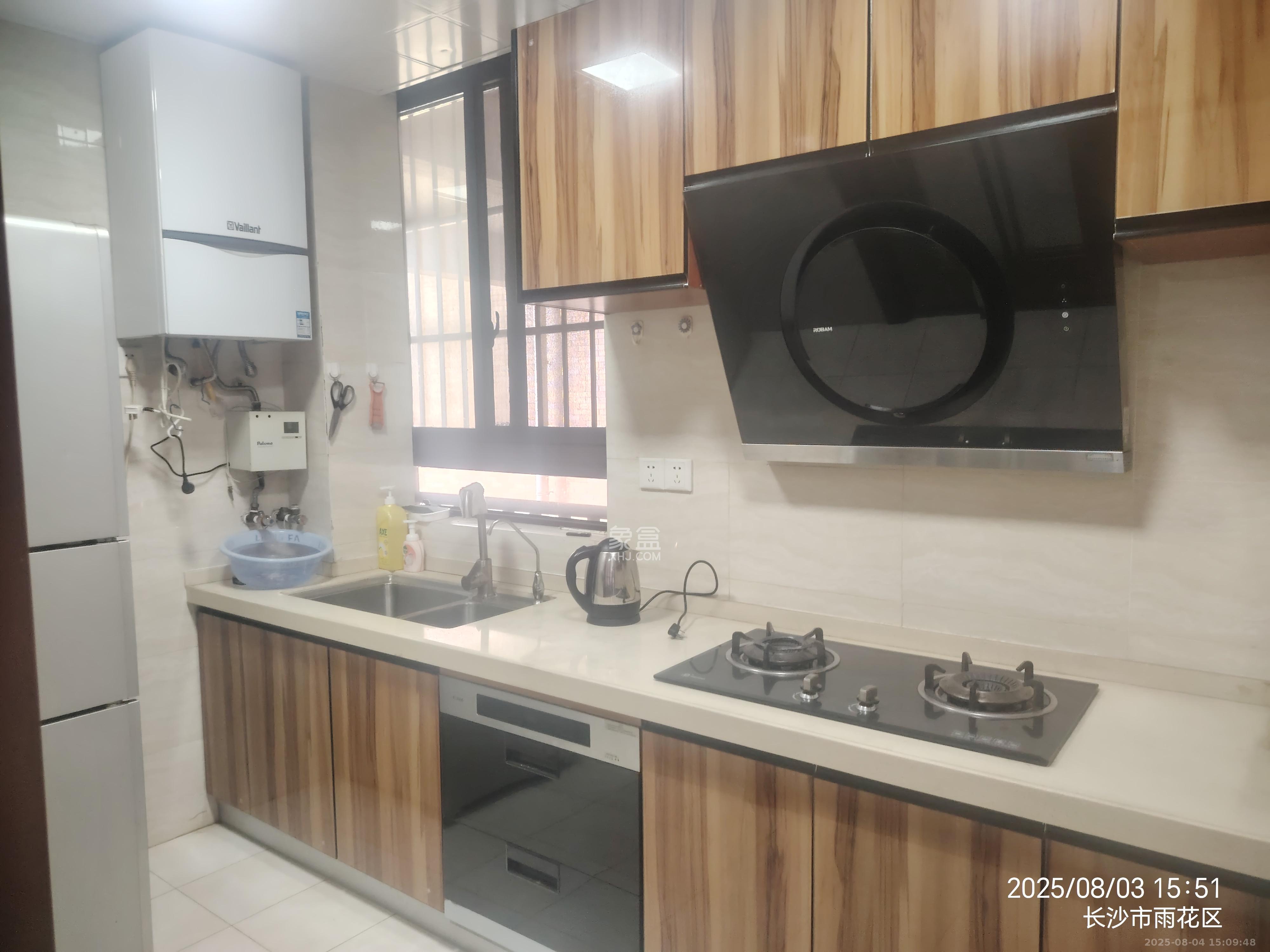 奥林匹克花园贡院一期 2室1厅1卫 2200.0元/月 奥林匹克花园贡院一期 2室1厅1卫 2200.0元/月室内图