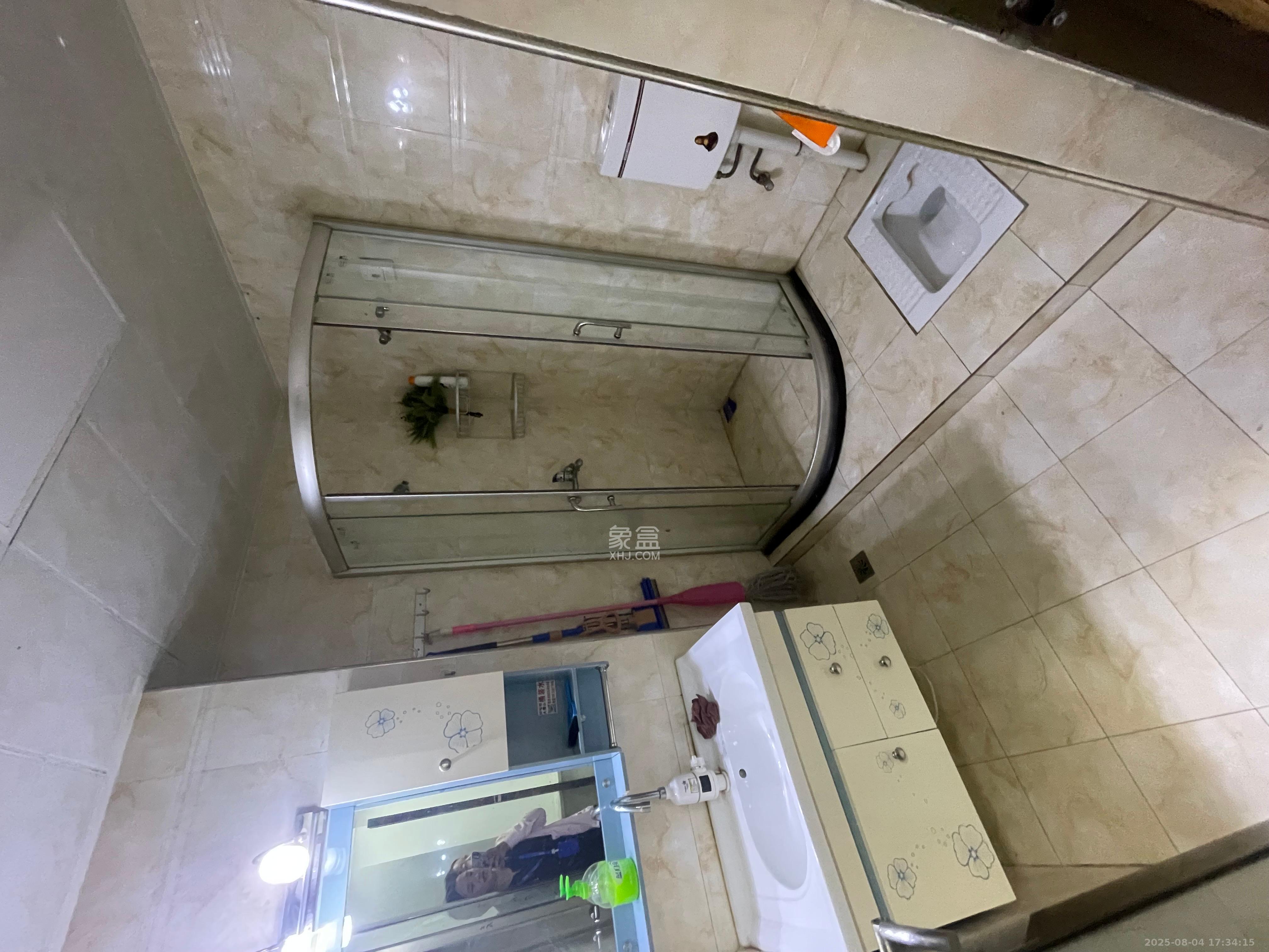 德思勤城市广场（宝格丽公寓）   50.0㎡      2300.0元/月室内图