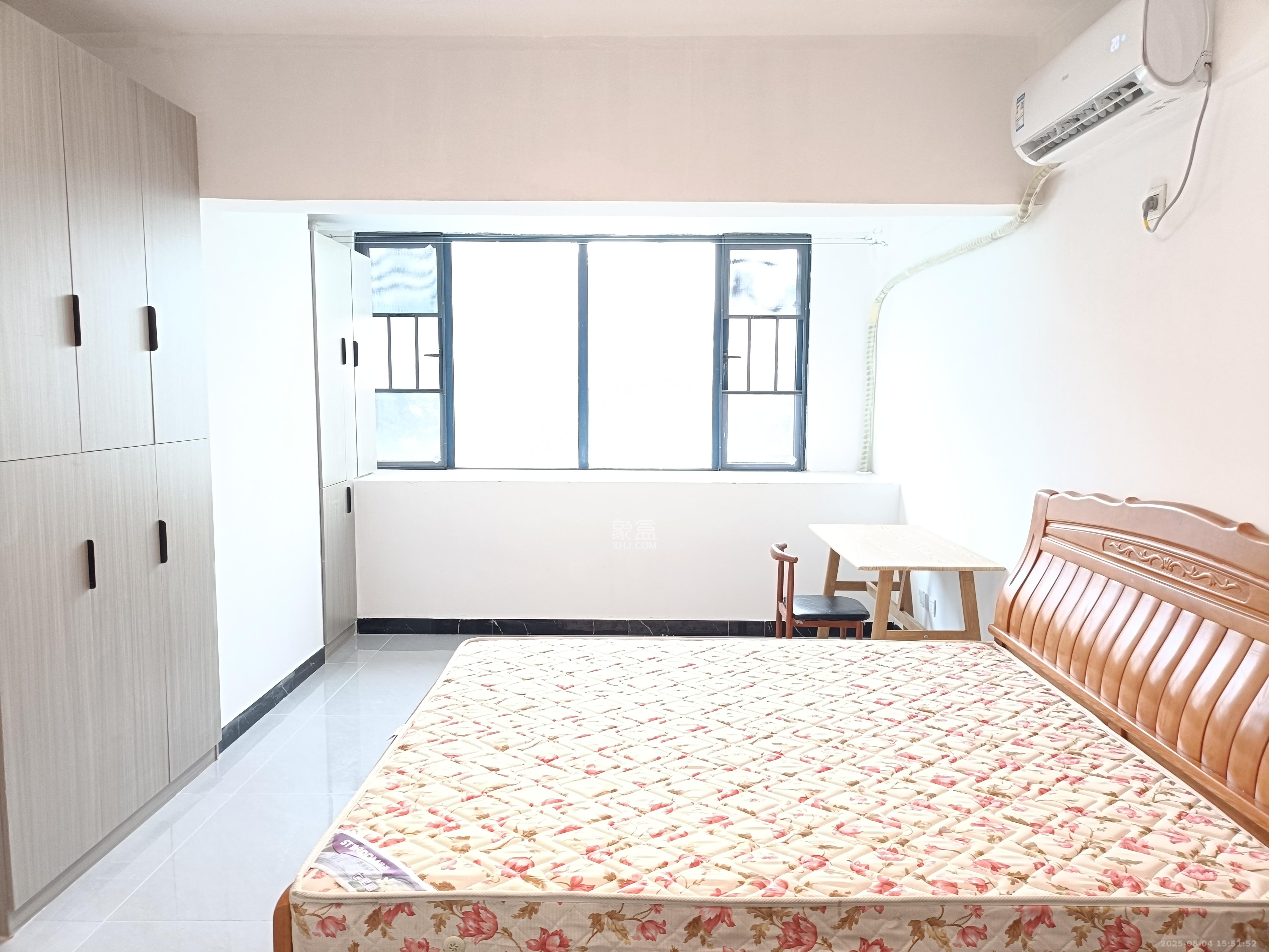 观园国际公寓  1室1厅1卫    1700.0元/月 观园国际公寓  1室1厅1卫    1700.0元/月室内图