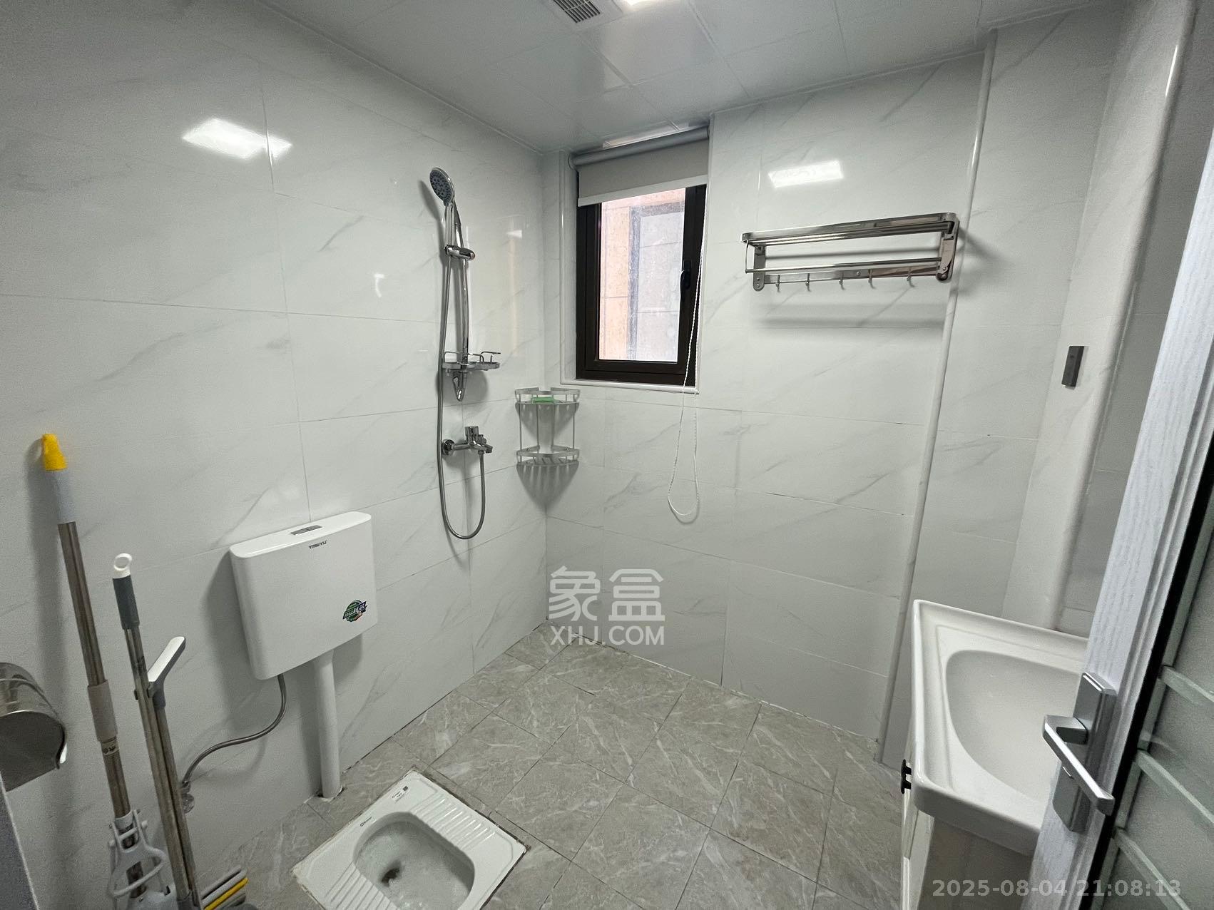 明昇壹城（明昇时代广场）二期  3室2厅2卫    3000.0元/月室内图