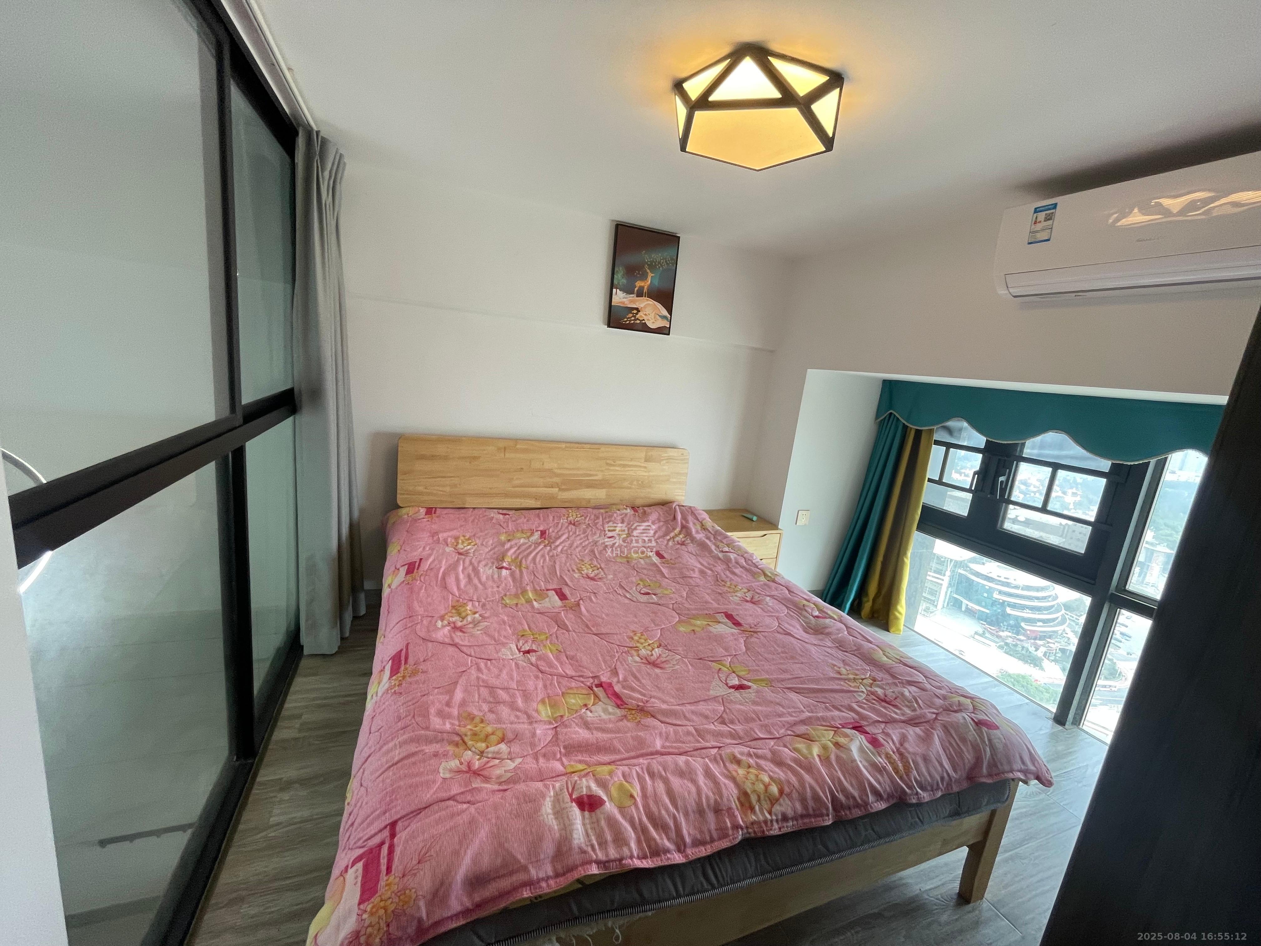 弘坤云寓  1室0厅0卫    2500.0元/月室内图