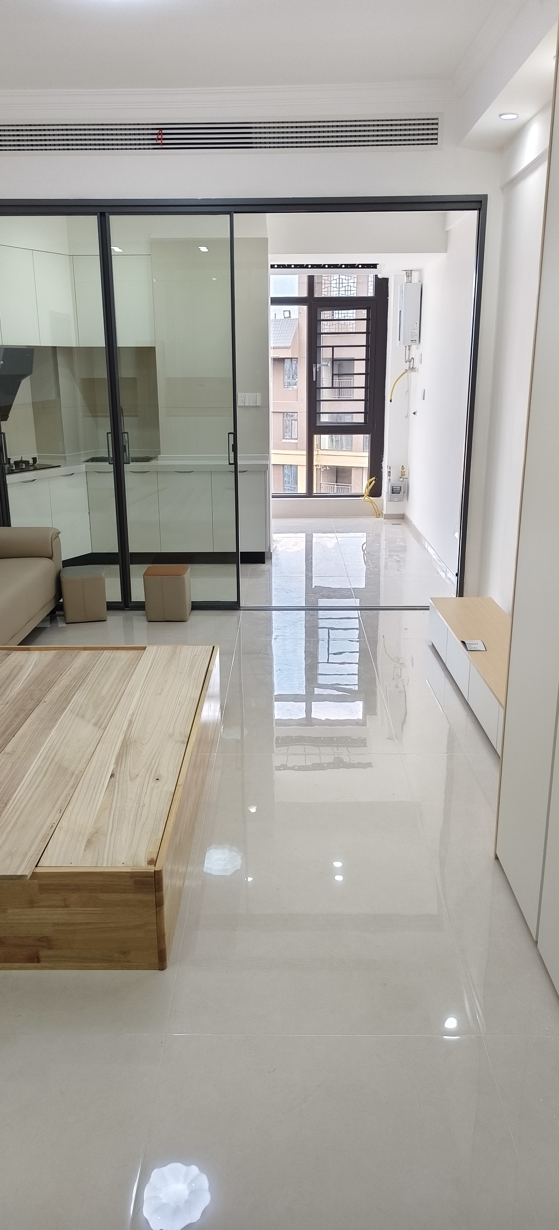 富华里 1室1厅1卫 30.0万 富华里 1室1厅1卫 30.0万客厅