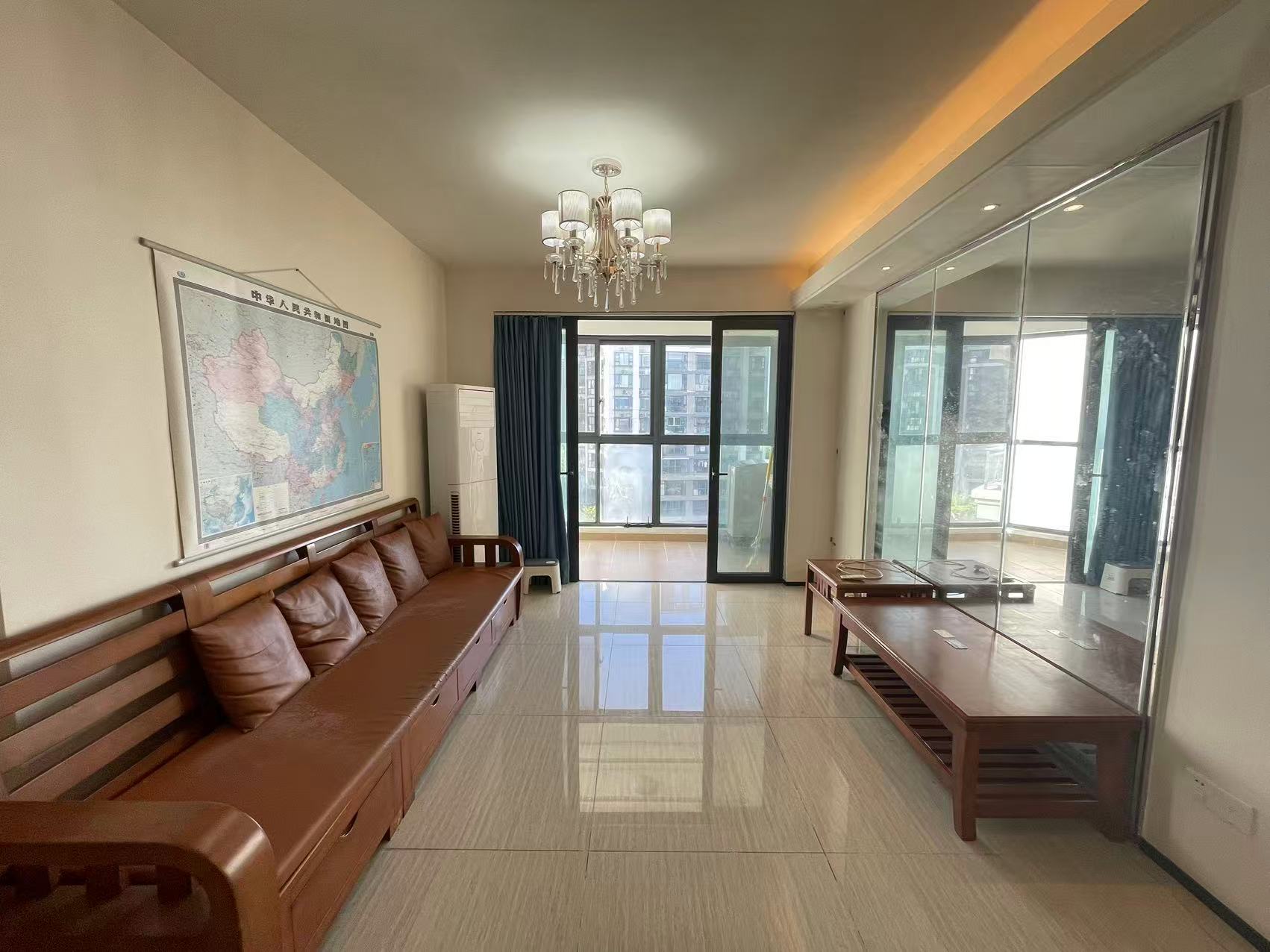 恒大美丽沙天澜湾 2室2厅1卫 2200.0元/月 恒大美丽沙天澜湾 2室2厅1卫 2200.0元/月室内图