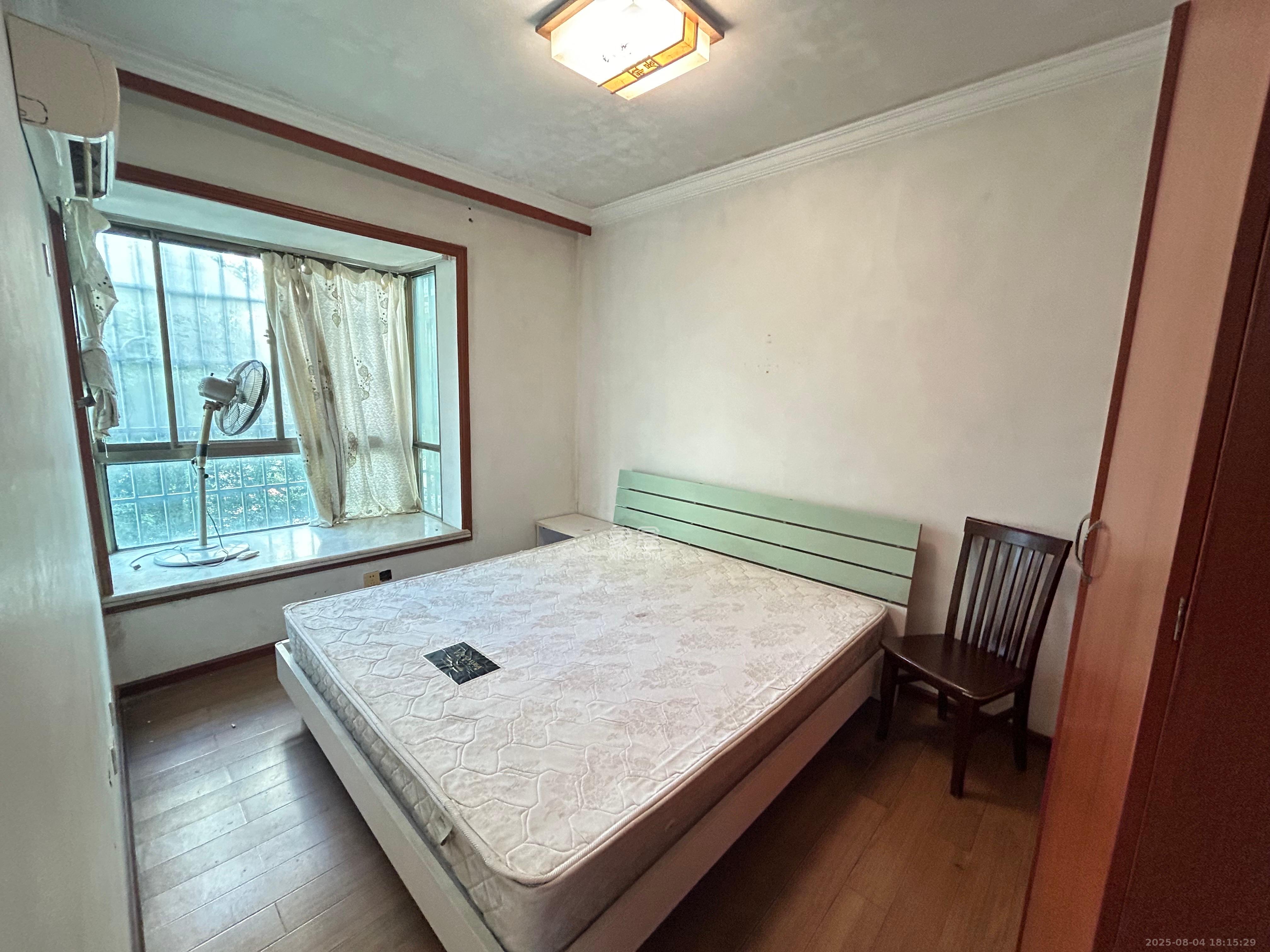 麓谷加州阳光 2室2厅1卫 2000.0元/月 麓谷加州阳光 2室2厅1卫 2000.0元/月室内图