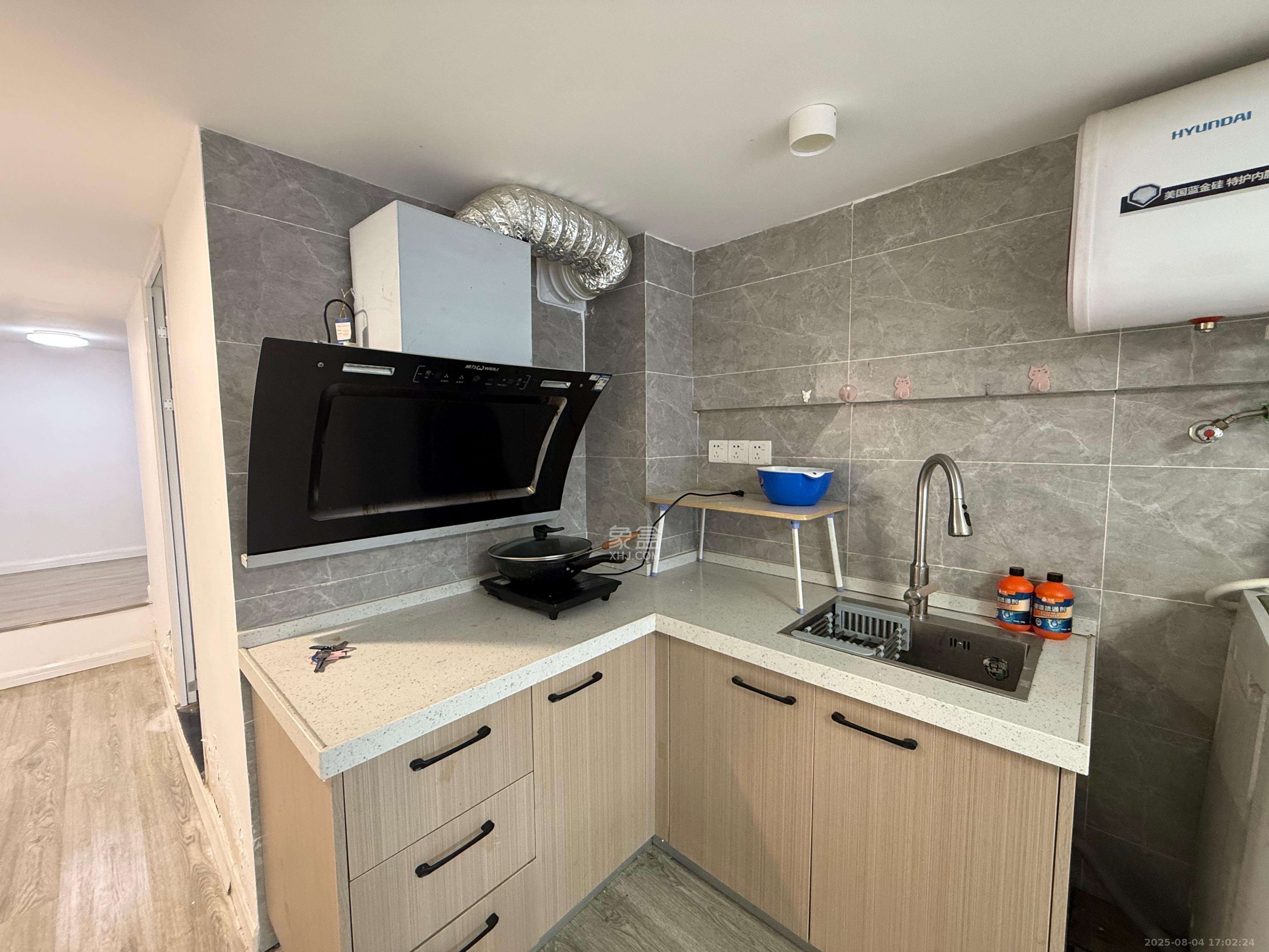 龙湖新壹城  1室0厅0卫    1300.0元/月室内图