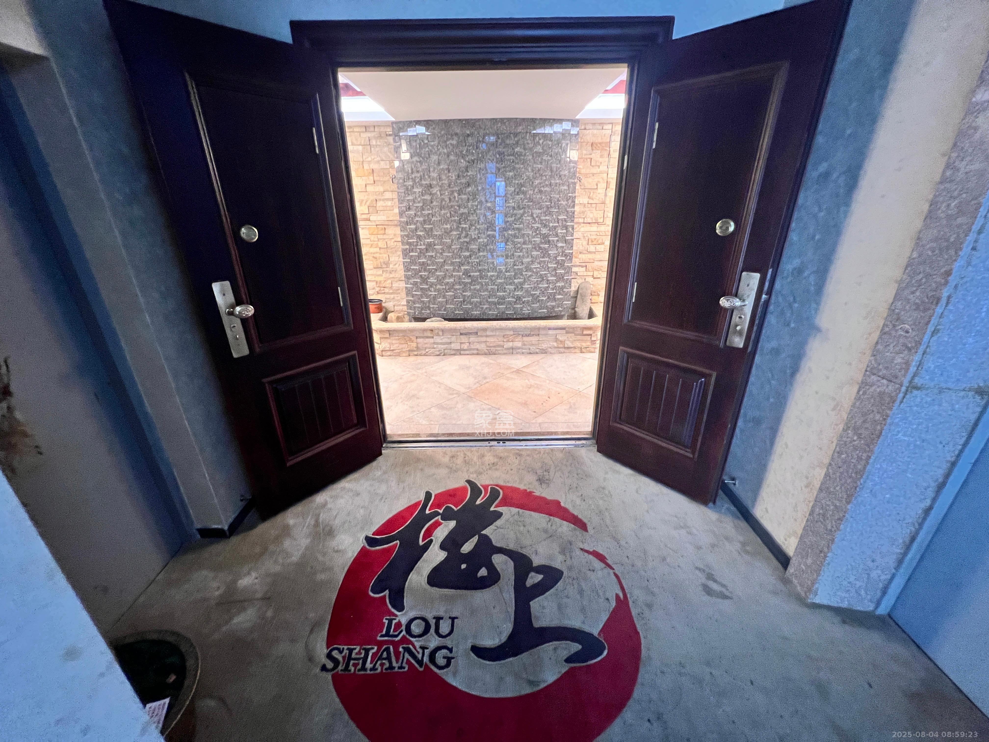 海拔东方 5室2厅2卫 15000.0元/月 海拔东方 5室2厅2卫 15000.0元/月室内图