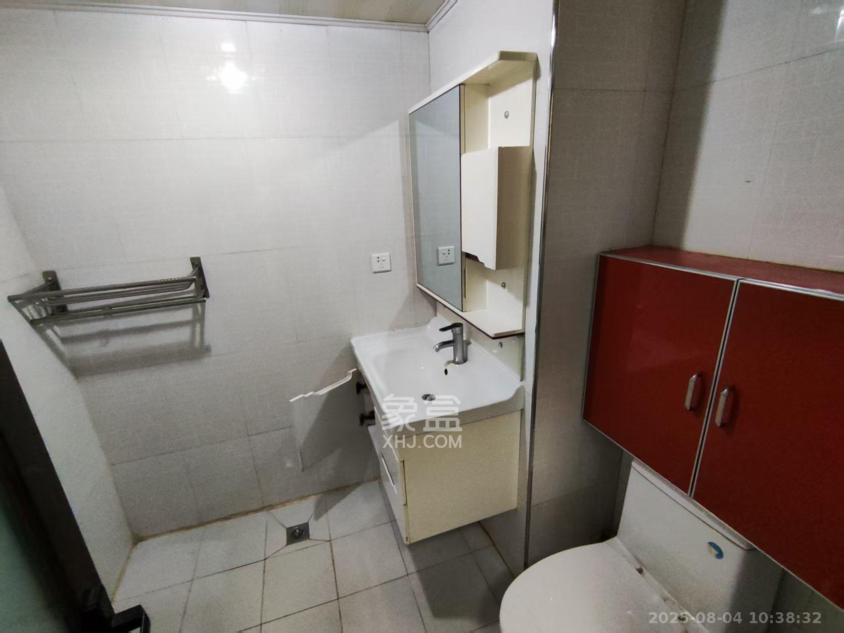 尚都花园城 1室1厅1卫 1100.0元/月 尚都花园城 1室1厅1卫 1100.0元/月室内图