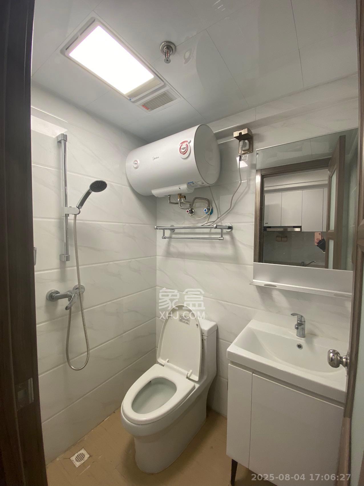 碧桂园城市之光 1室1厅1卫 1600.0元/月 碧桂园城市之光 1室1厅1卫 1600.0元/月室内图