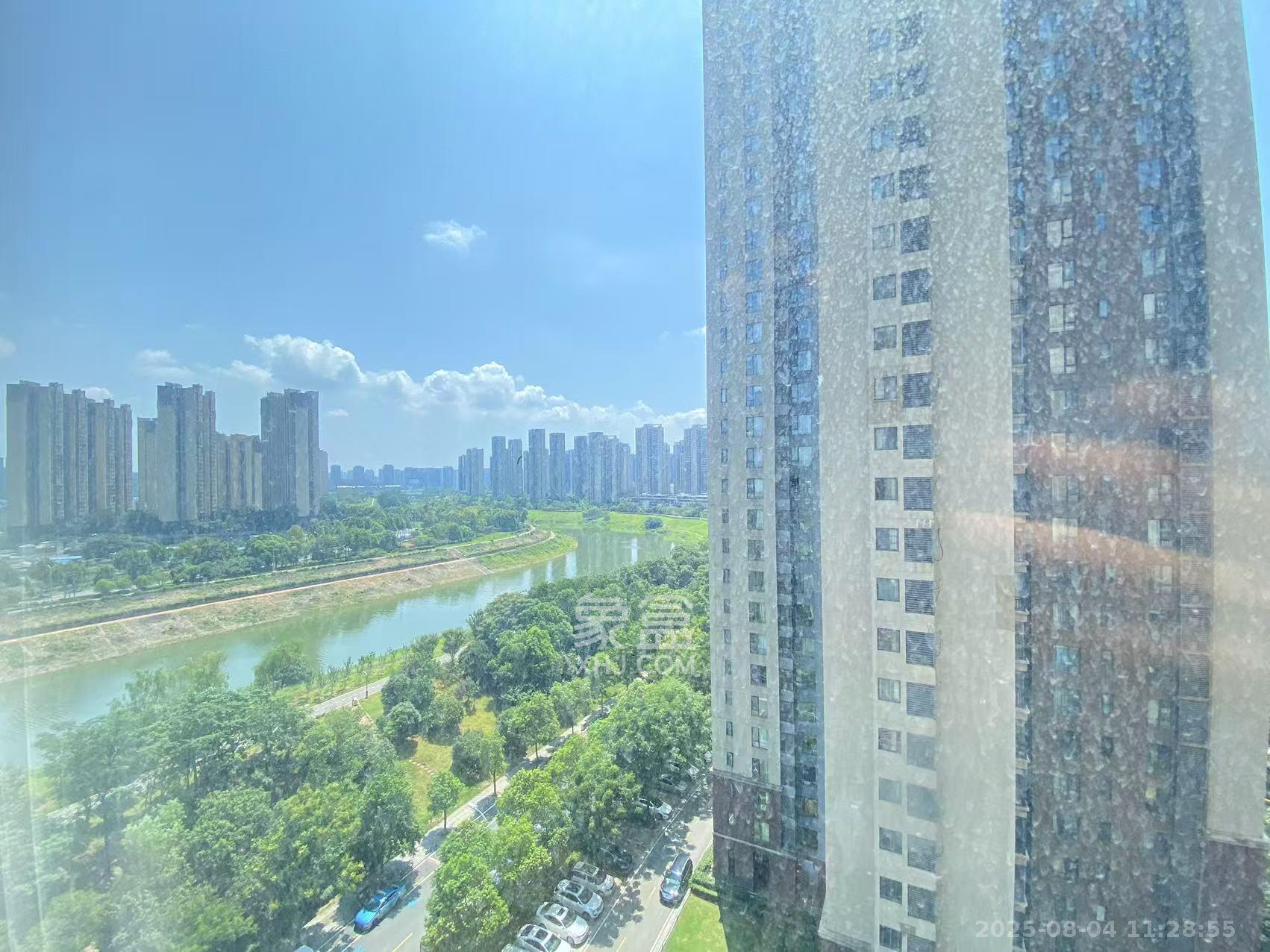 万科白鹭郡  3室2厅1卫    3000.0元/月 万科白鹭郡  3室2厅1卫    3000.0元/月小区图