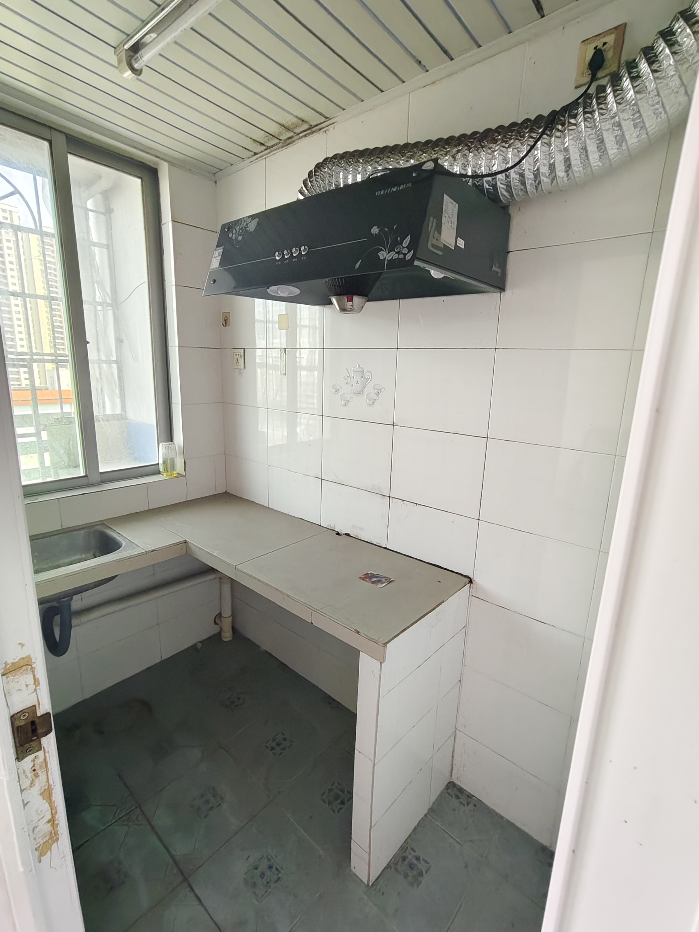 大骅商厦  1室1厅1卫    1200.0元/月室内图