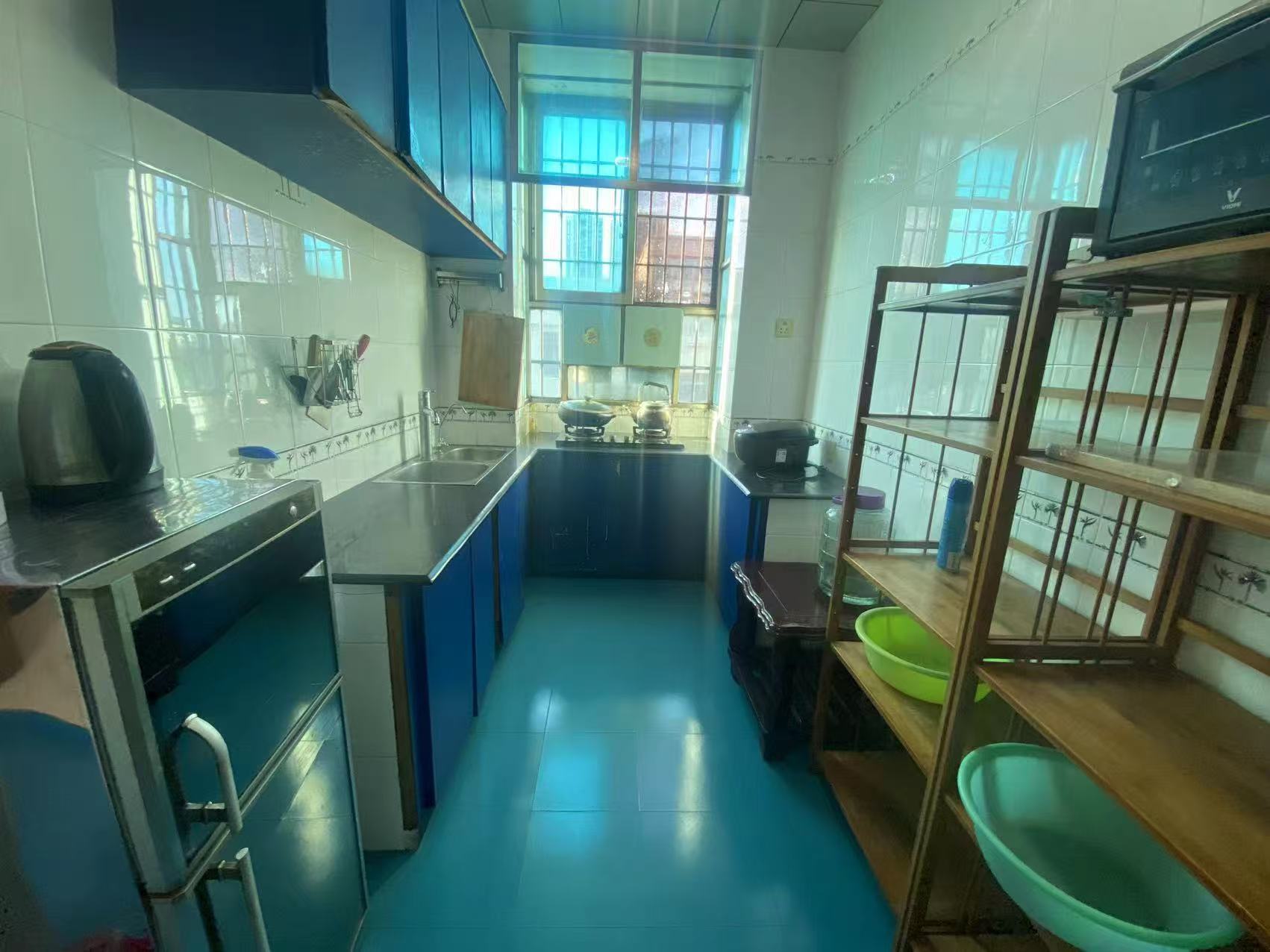 自来水公司家属楼(春檀路) 3室2厅1卫 1100.0元/月 自来水公司家属楼(春檀路) 3室2厅1卫 1100.0元/月室内图