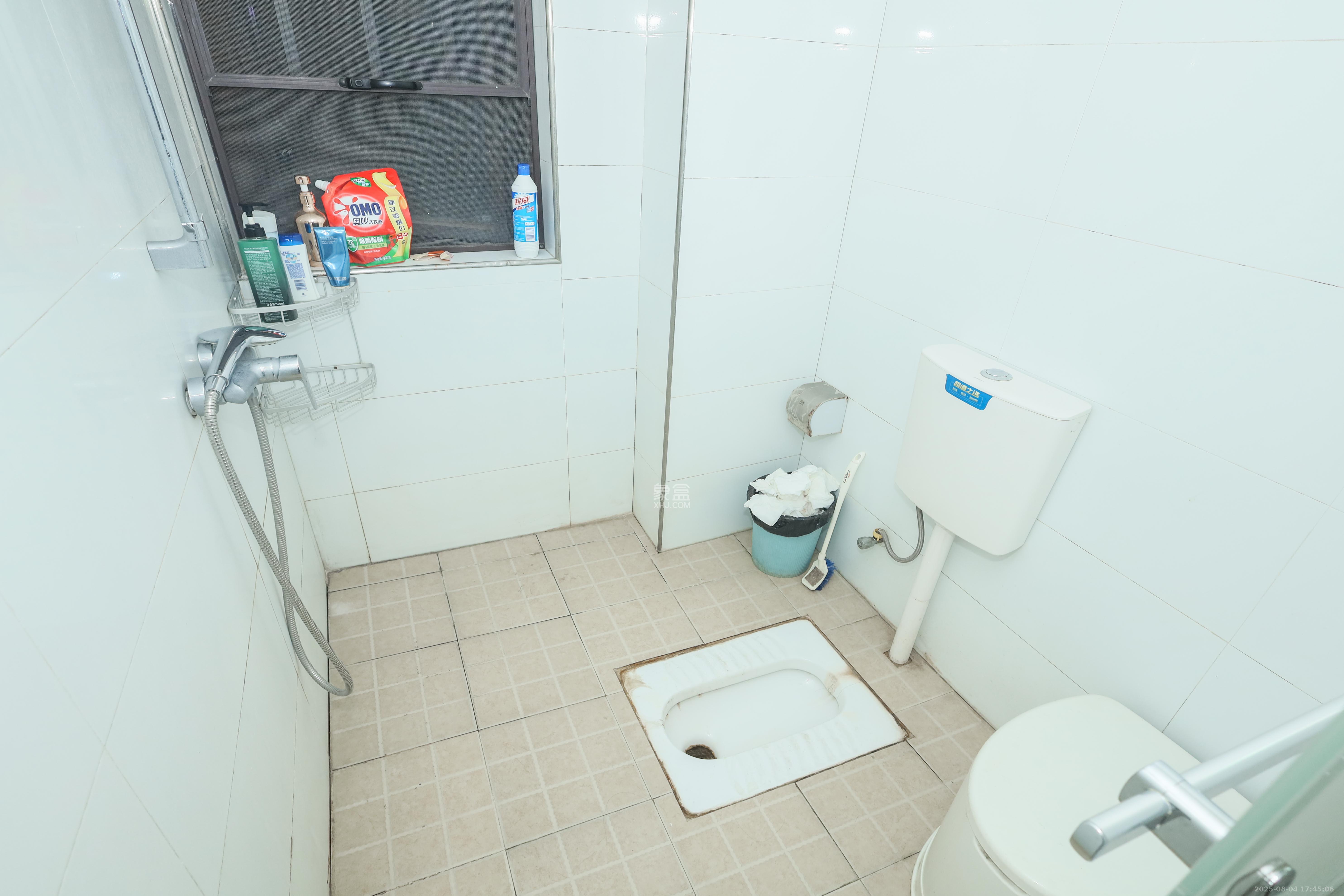 中冶中央公园  1室2厅1卫    95.0万 中冶中央公园  1室2厅1卫    95.0万卫生间