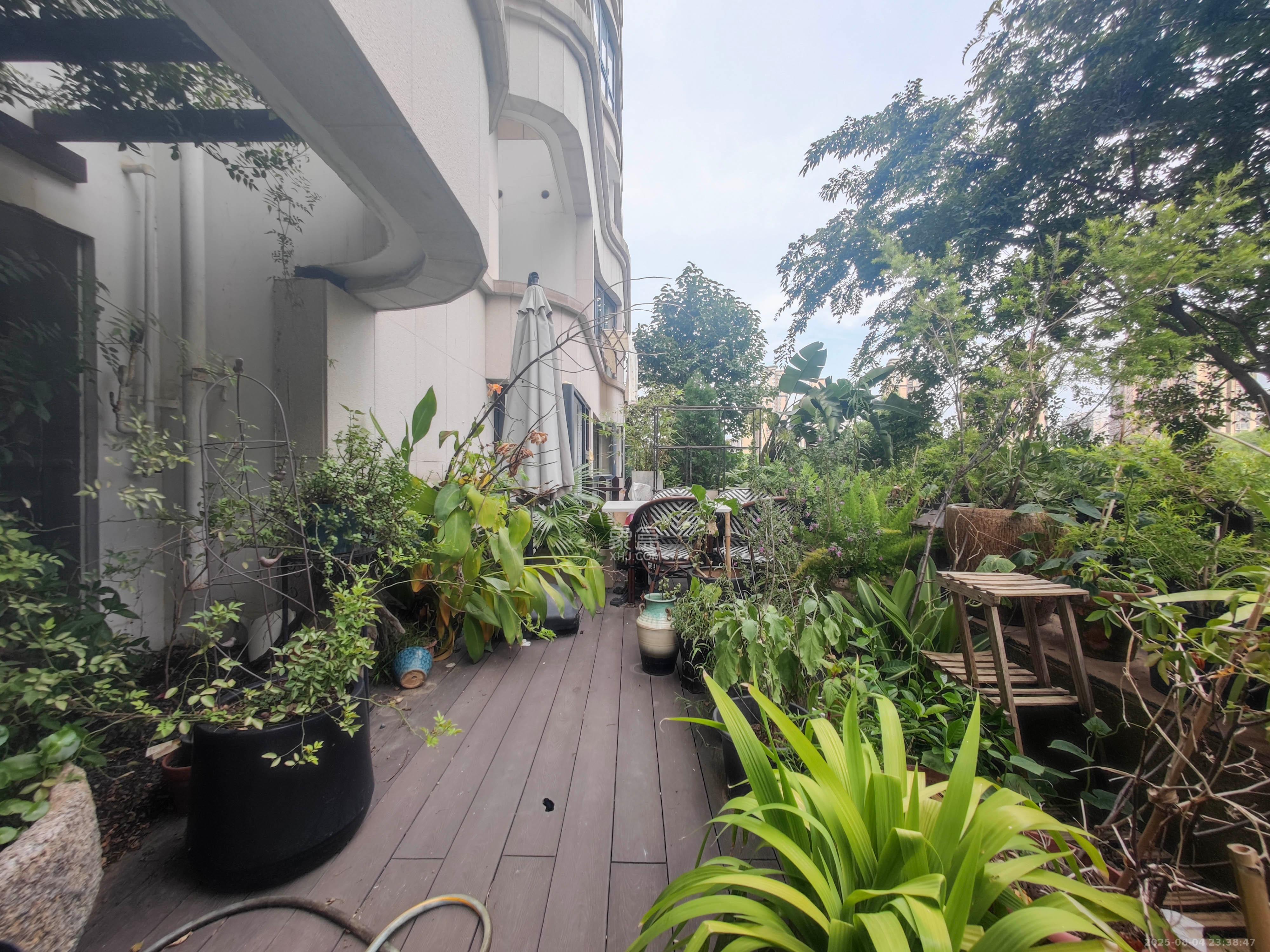 五矿万境水岸二期(五矿万境水岸和苑)  5室2厅3卫    380.0万 五矿万境水岸二期(五矿万境水岸和苑)  5室2厅3卫    380.0万阳台