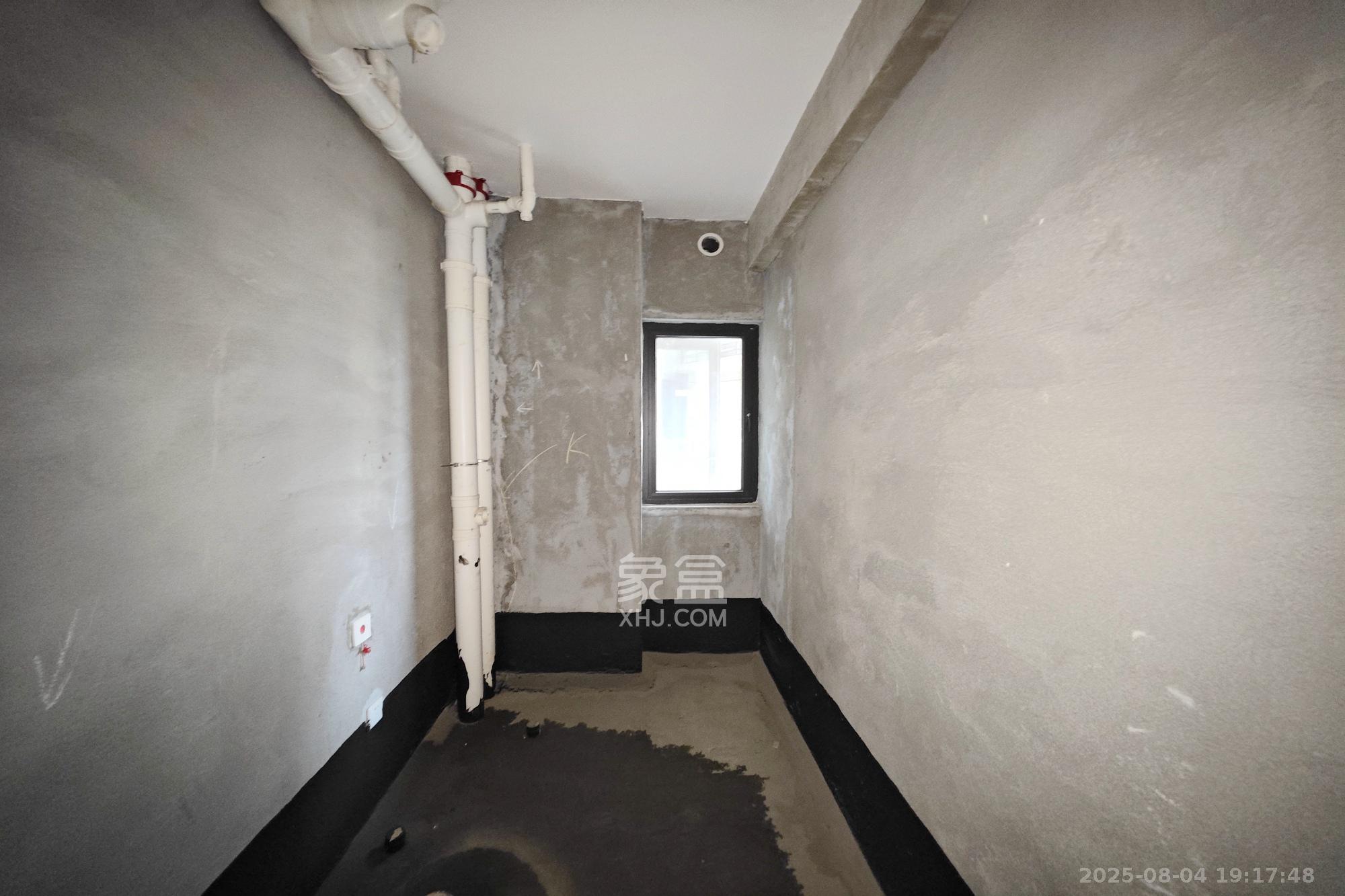 保利大都汇一期、二期 4室2厅2卫 128.8万 保利大都汇一期、二期 4室2厅2卫 128.8万其他