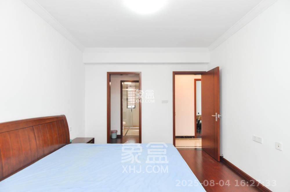 中海梅溪湖壹号  3室2厅2卫    3500.0元/月 中海梅溪湖壹号  3室2厅2卫    3500.0元/月室内图