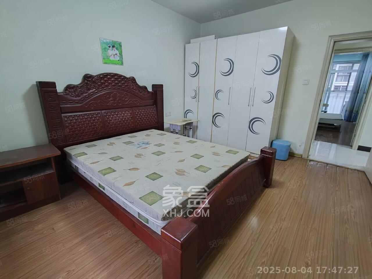 万丽景园  2室2厅2卫    1500.0元/月室内图