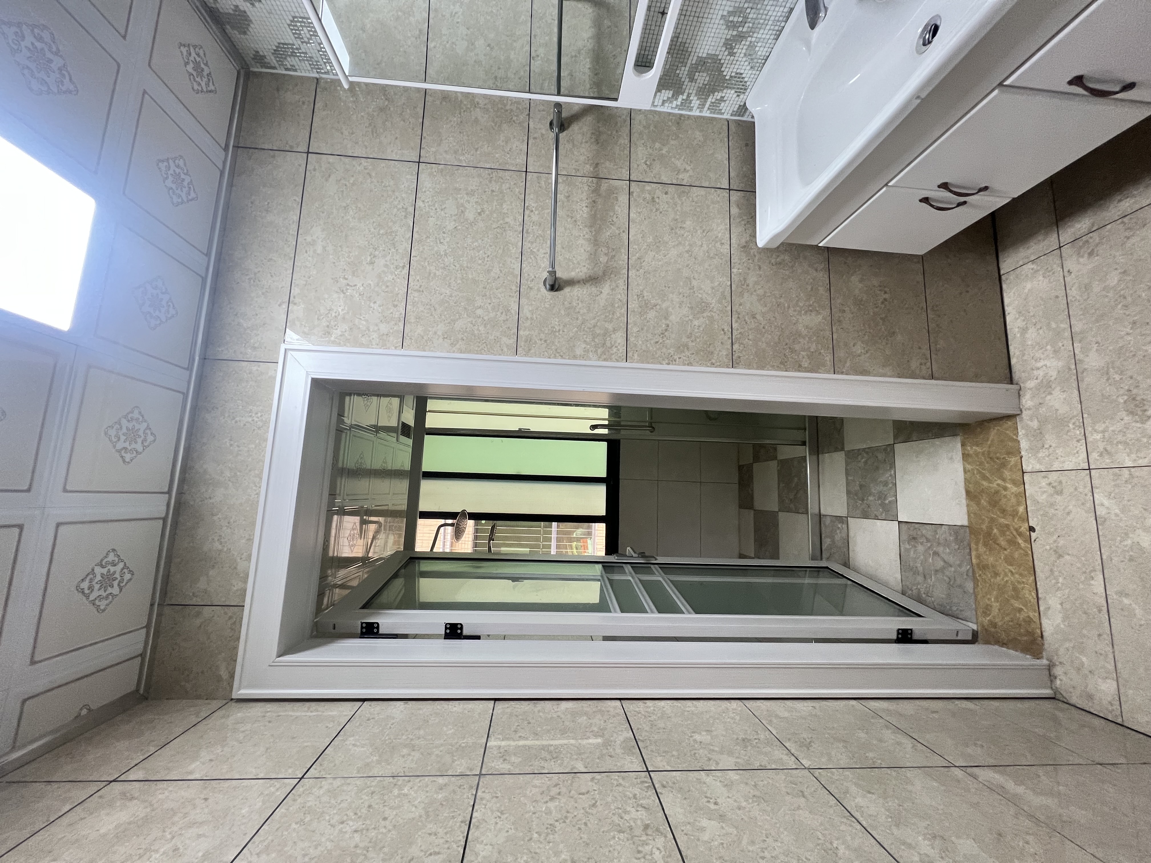 水映豪廷(一,二,三期) 3室0厅0卫 2800.0元/月 水映豪廷(一,二,三期) 3室0厅0卫 2800.0元/月室内图