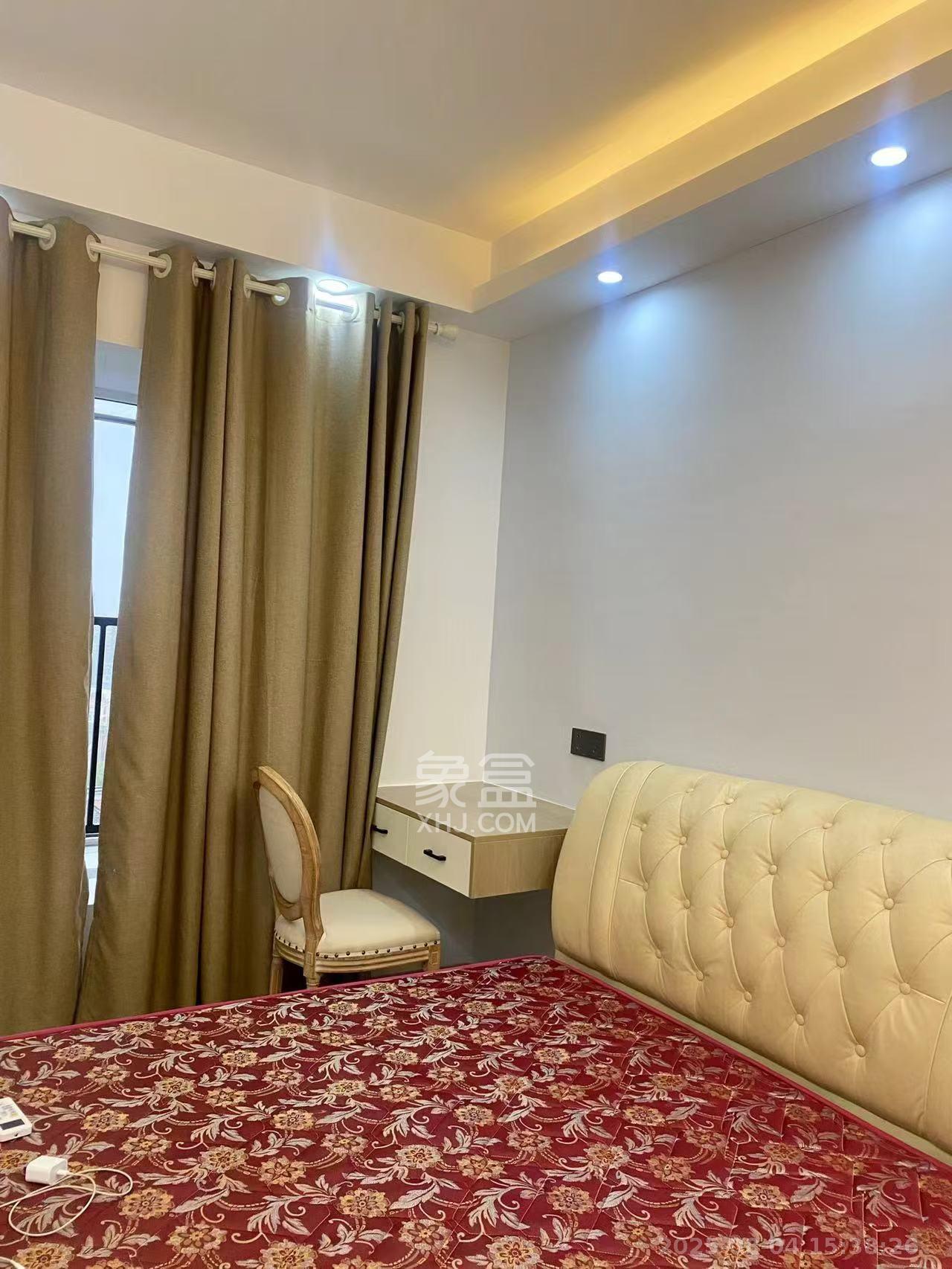 保利香槟国际 1室1厅1卫 1300.0元/月 保利香槟国际 1室1厅1卫 1300.0元/月室内图