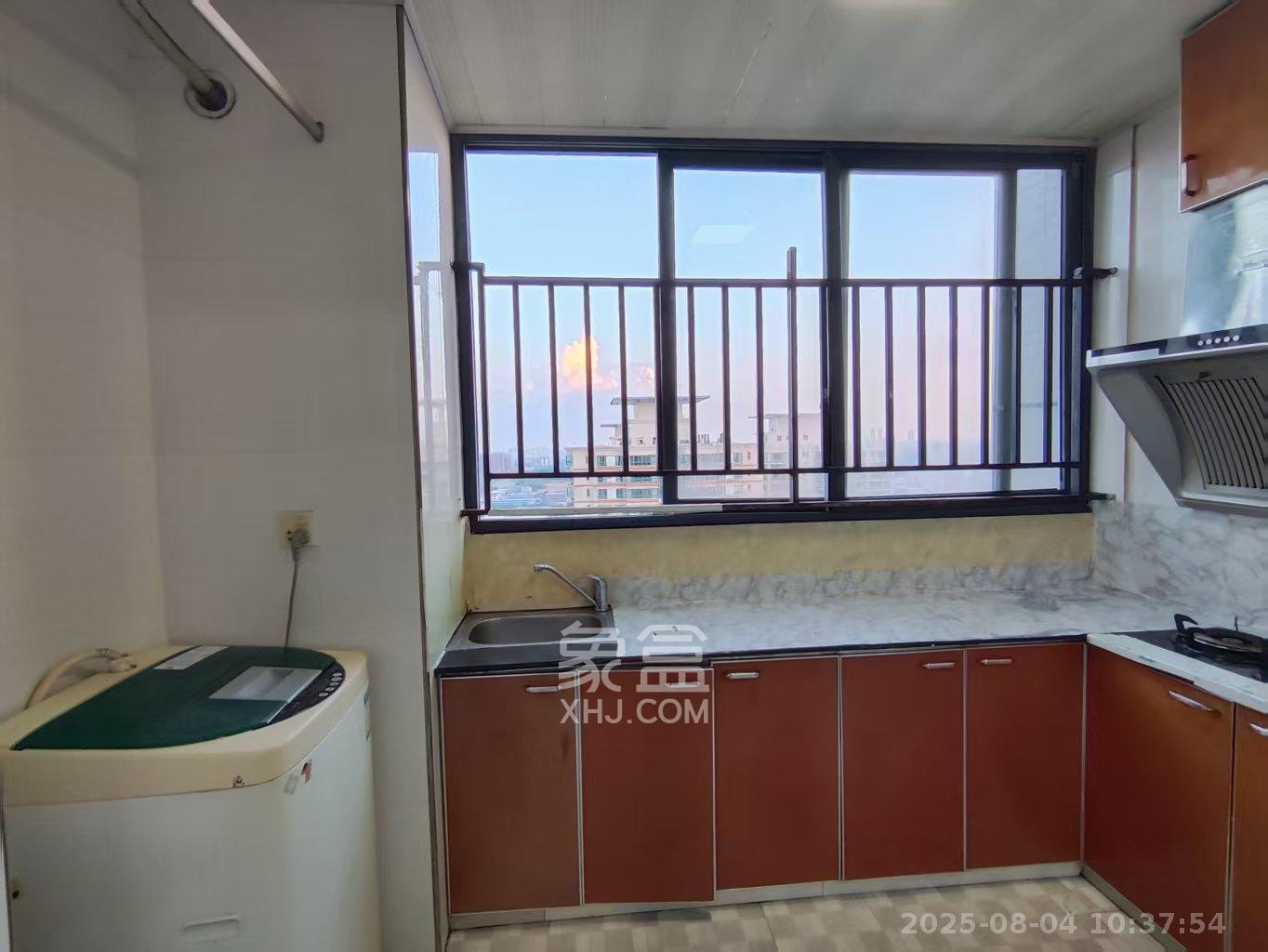 尚都花园城 1室1厅1卫 1100.0元/月 尚都花园城 1室1厅1卫 1100.0元/月室内图