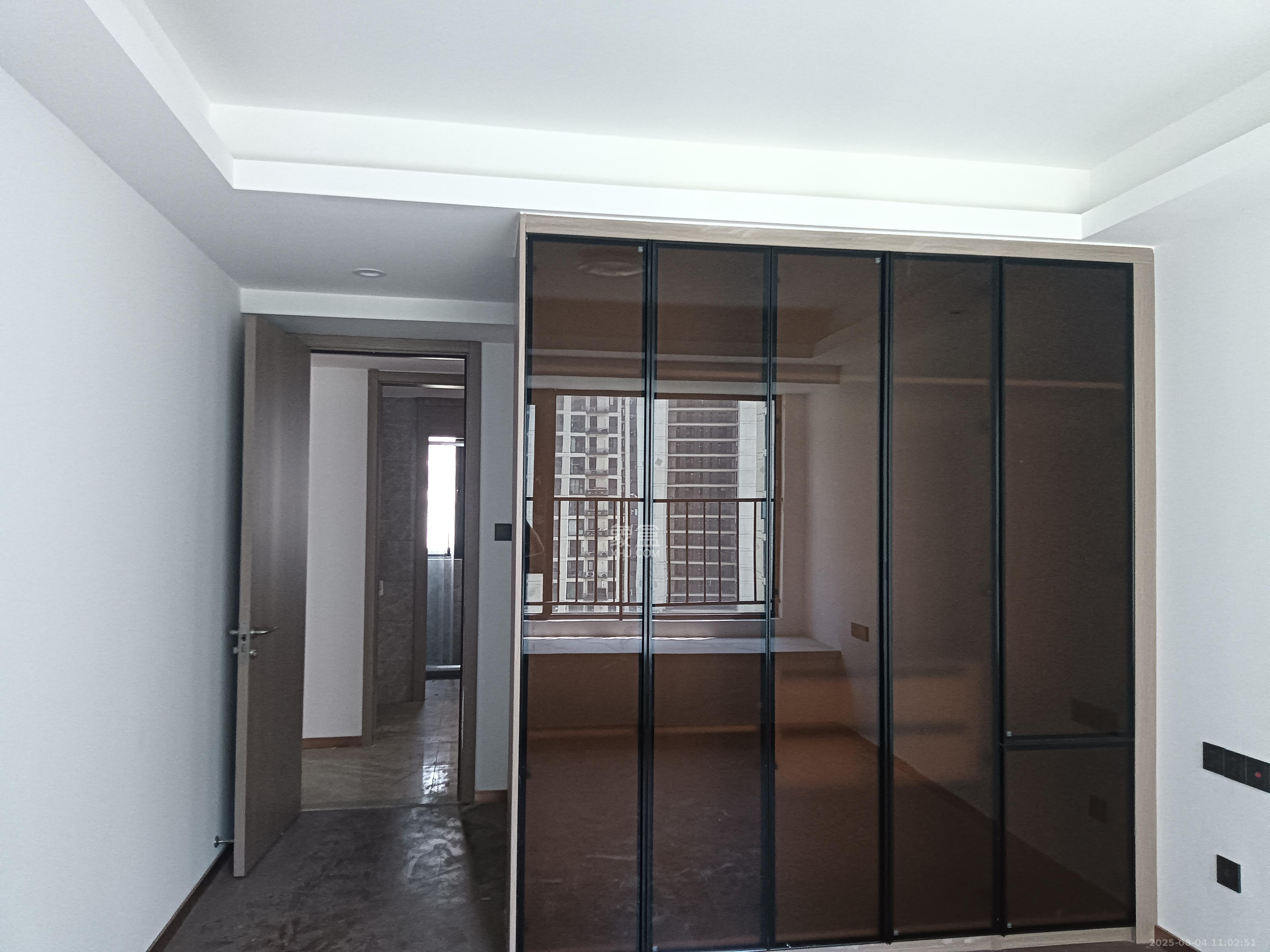 旭辉雨花郡 4室2厅2卫 4500.0元/月 旭辉雨花郡 4室2厅2卫 4500.0元/月室内图