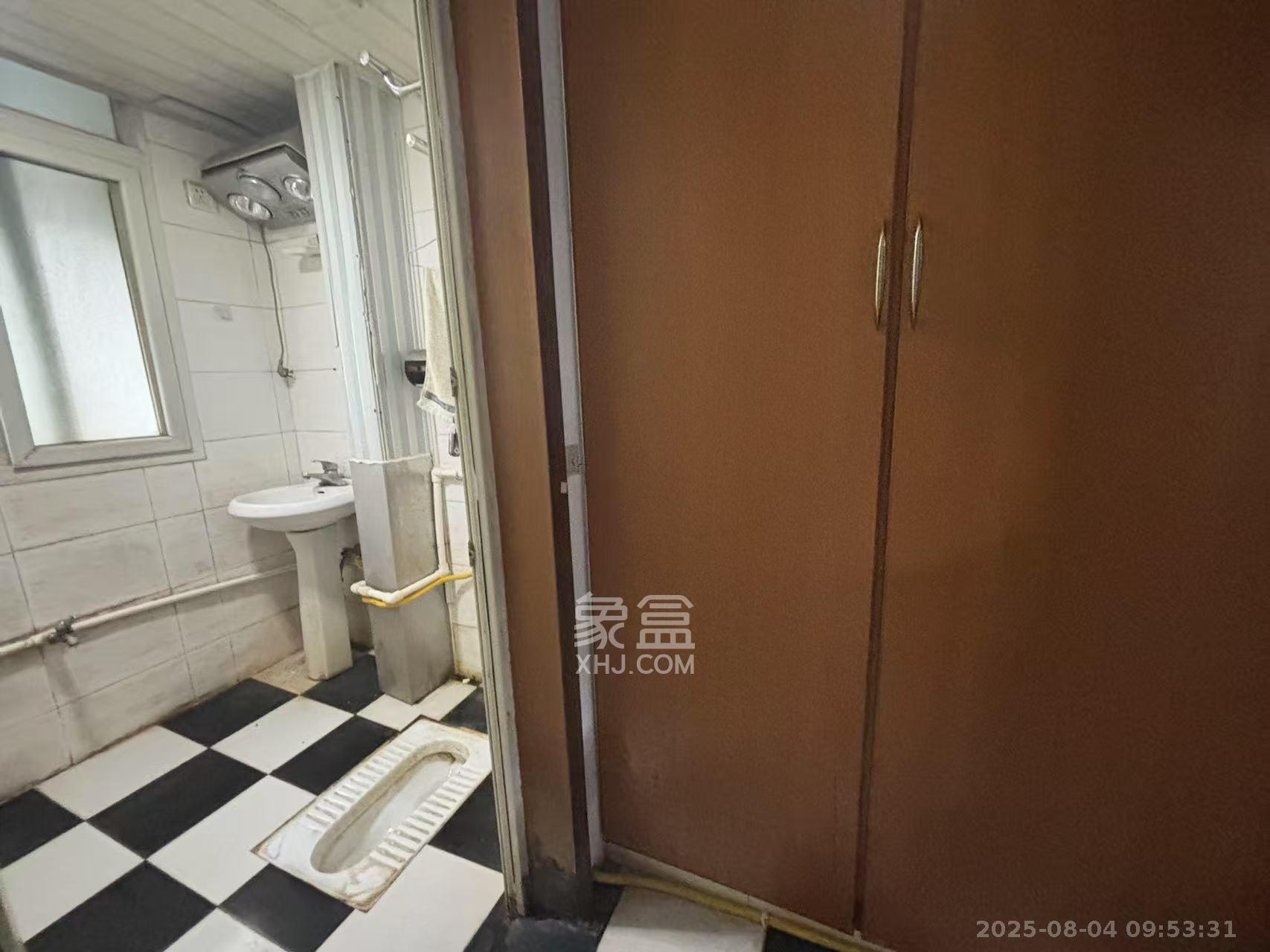 长坡社区  2室2厅1卫   1600.00元/月室内图