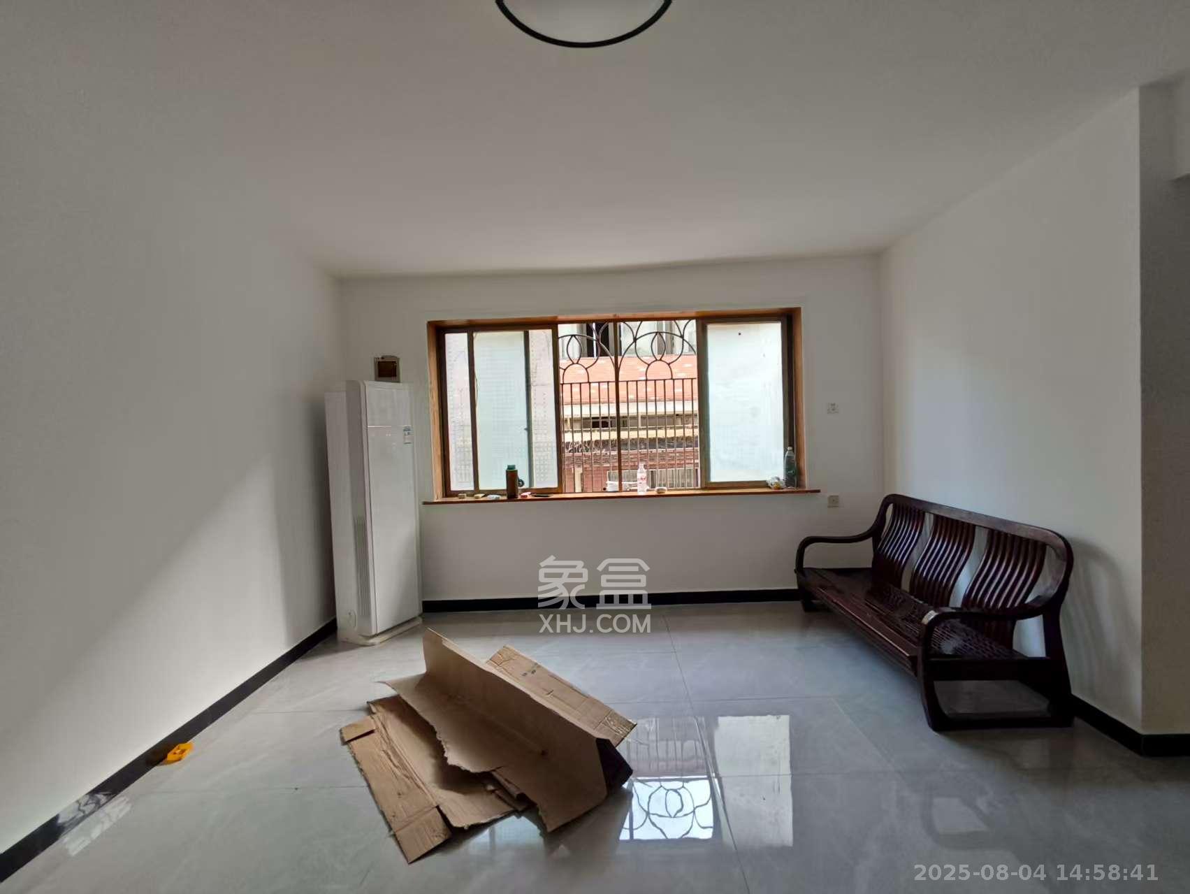 平安楼(蔡锷南路26号) 3室2厅1卫 3000.0元/月 平安楼(蔡锷南路26号) 3室2厅1卫 3000.0元/月室内图