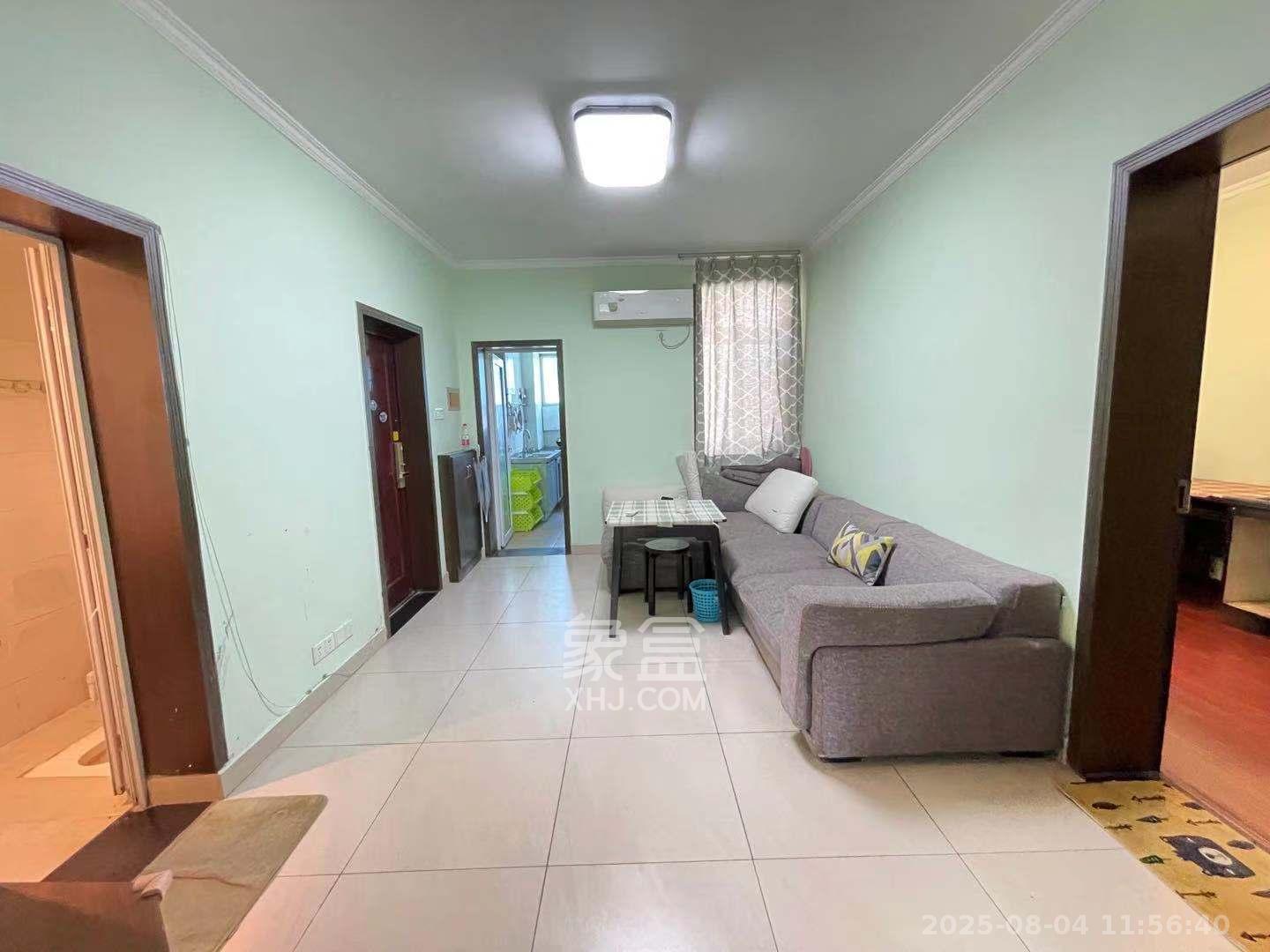 红旗区机械研究所宿舍  3室1厅1卫    2200.0元/月 红旗区机械研究所宿舍  3室1厅1卫    2200.0元/月室内图