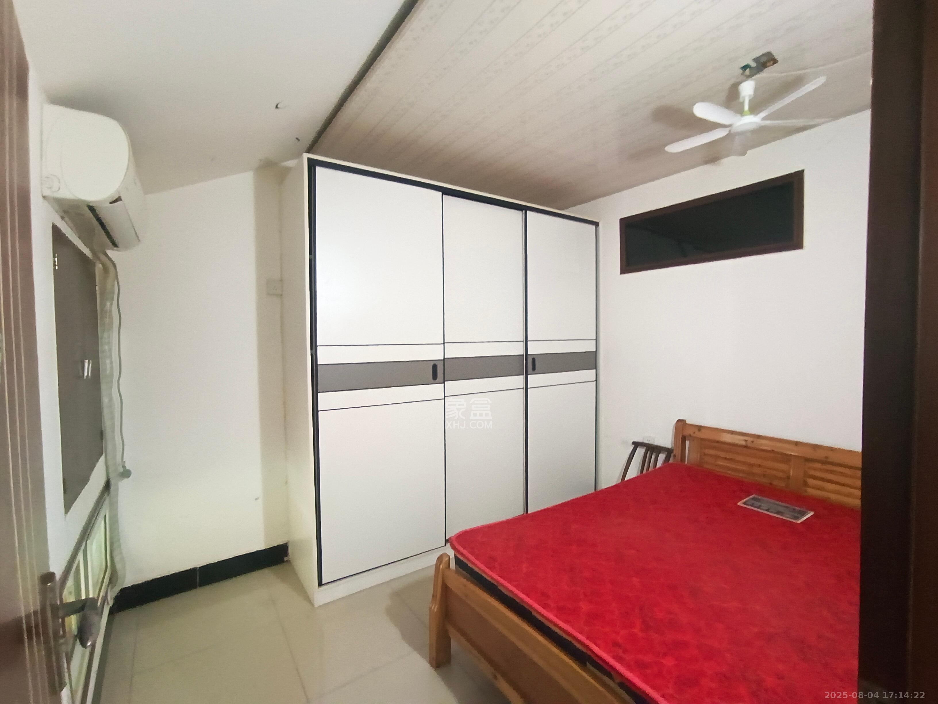 金石蓉园 3室1厅1卫 1300.0元/月 金石蓉园 3室1厅1卫 1300.0元/月室内图