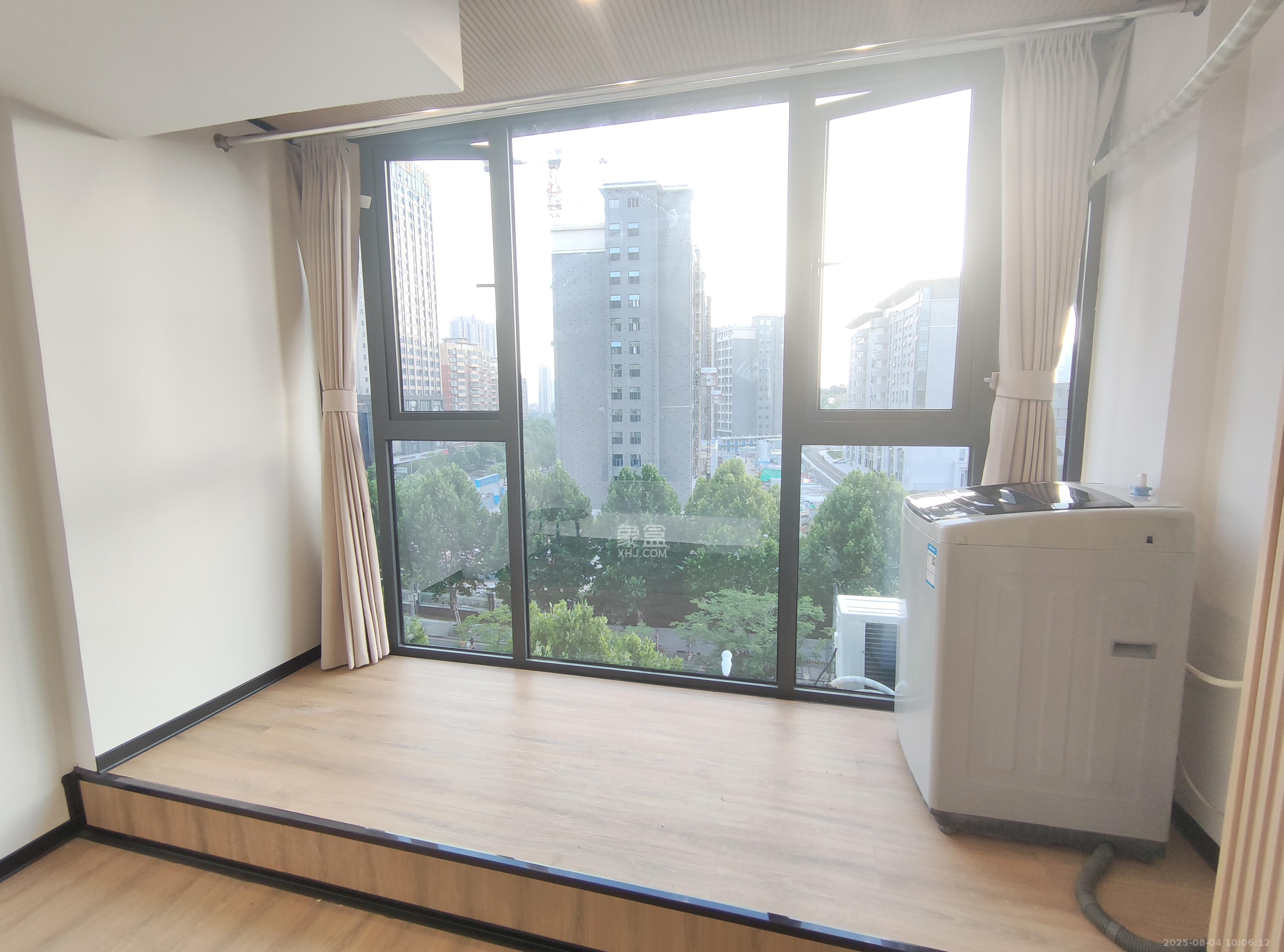 万科城市花园  1室1厅1卫   1500.00元/月室内图