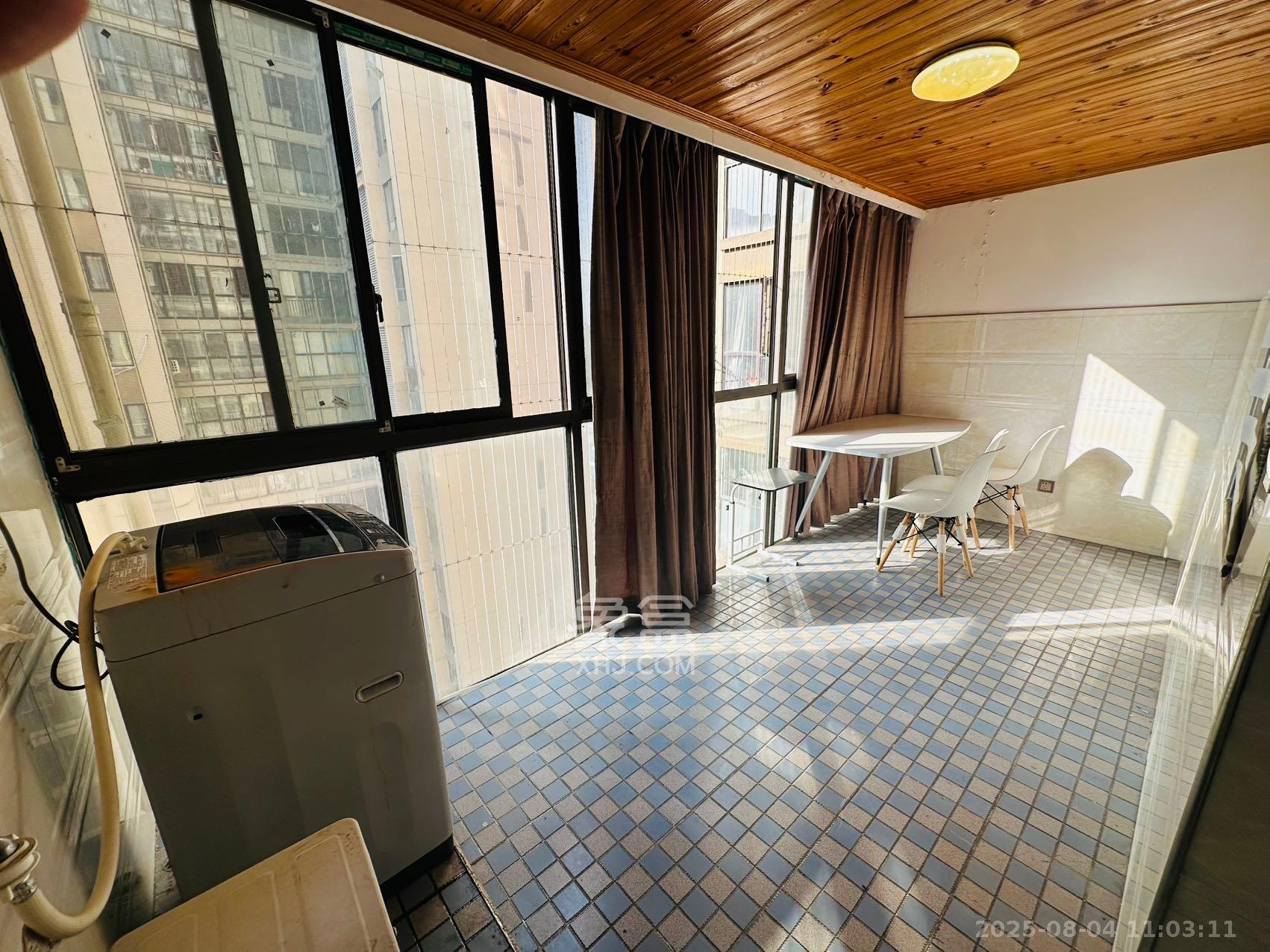 雨花公馆(紫苔名苑) 3室2厅2卫 2800.0元/月 雨花公馆(紫苔名苑) 3室2厅2卫 2800.0元/月室内图