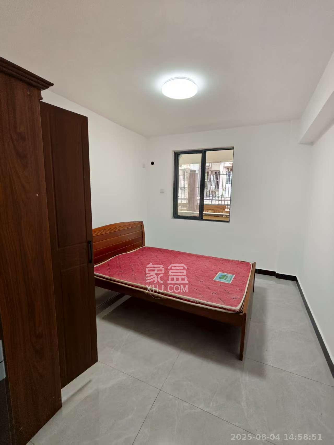 平安楼(蔡锷南路26号) 3室2厅1卫 3000.0元/月 平安楼(蔡锷南路26号) 3室2厅1卫 3000.0元/月室内图